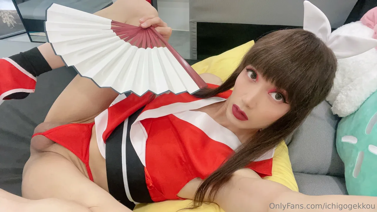 Strawberry Moonshine - Mai Shiranui Strawberry Moonshine - Mai Shiranui