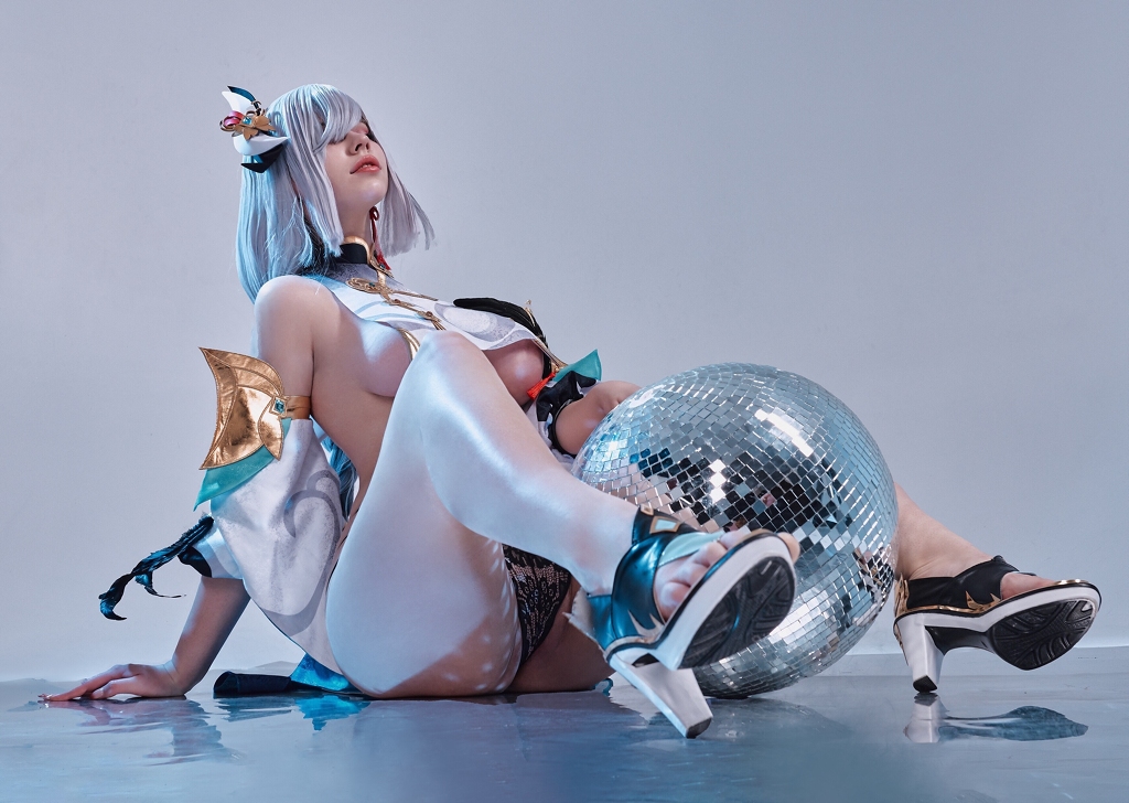 Voezacos – Shenhe (Genshin Impact) Voezacos – Shenhe (Genshin Impact)