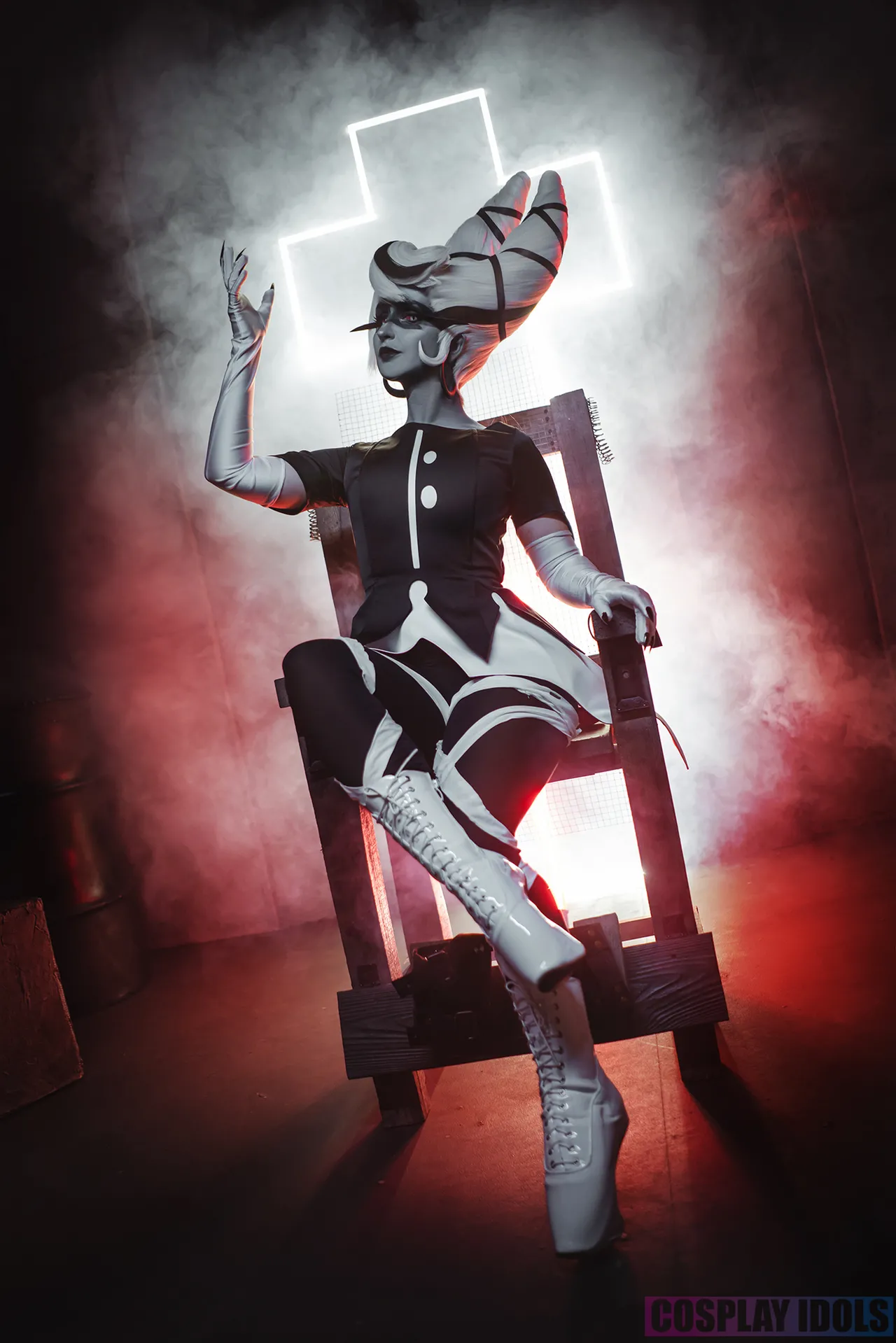 Hemulka - Carmilla Carmine Hemulka - Carmilla Carmine