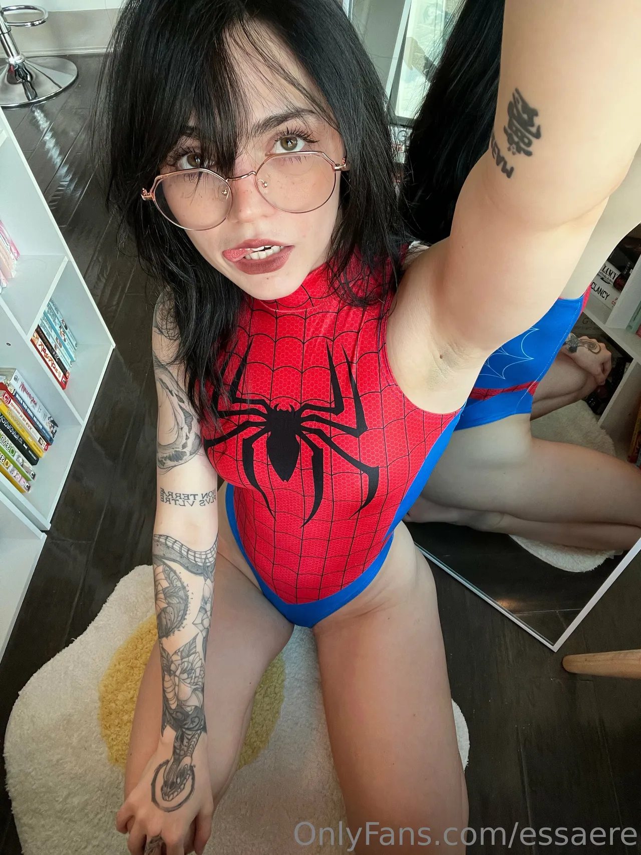 Essaere - Spidergirl Essaere - Spidergirl