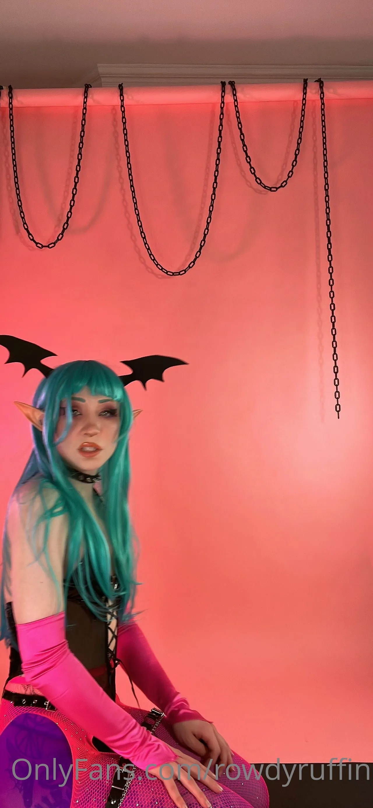 Rowdyruffin - Morrigan Rowdyruffin - Morrigan