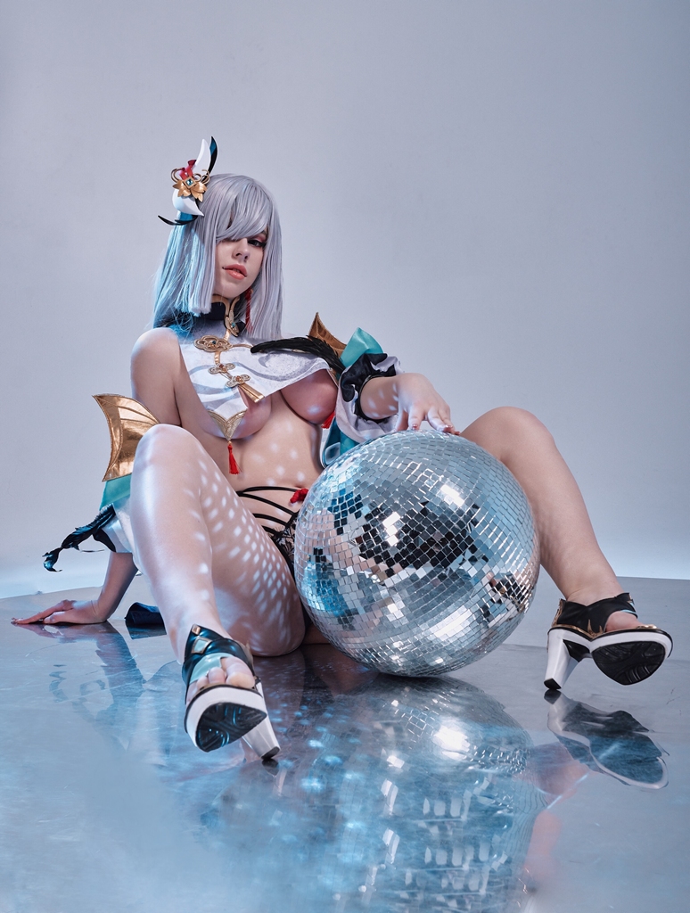 Voezacos – Shenhe (Genshin Impact) Voezacos – Shenhe (Genshin Impact)