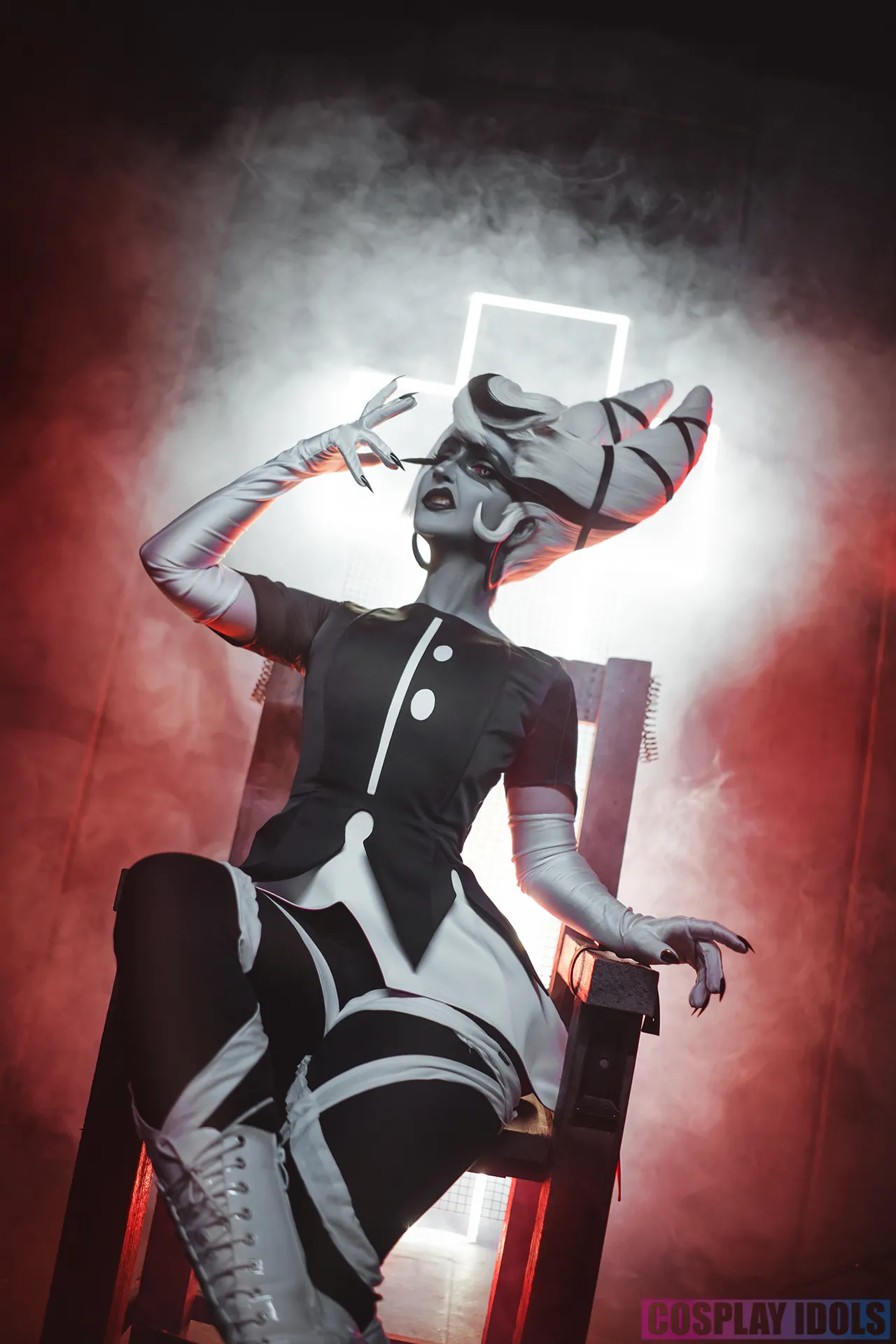 Hemulka - Carmilla Carmine Hemulka - Carmilla Carmine