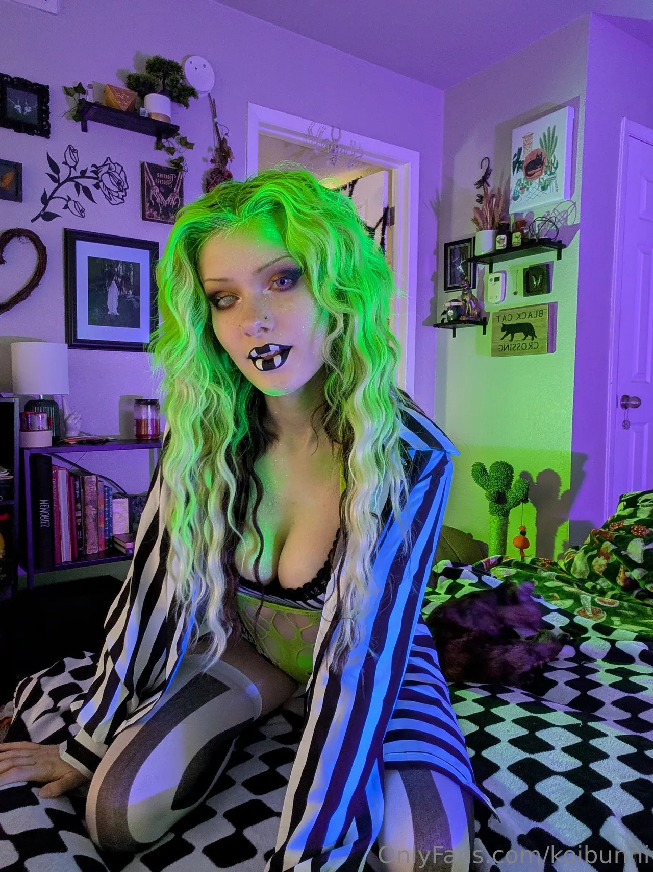 Bunni Lynn - Beetlejuice Bunni Lynn - Beetlejuice