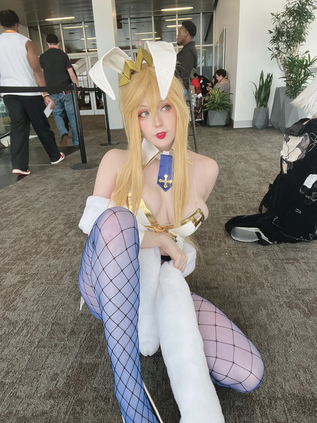 Satin Stars - Bunny Artoria Satin Stars - Bunny Artoria