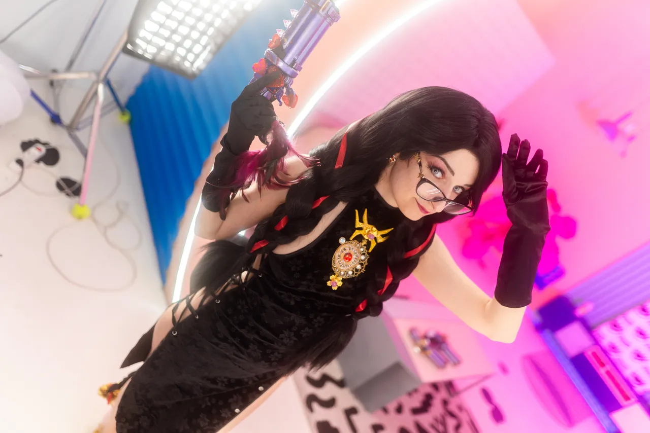 The Owlett | Bayonetta The Owlett | Bayonetta