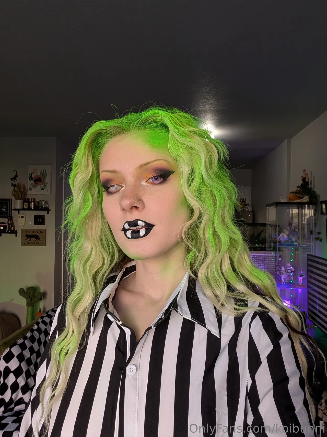 Bunni Lynn - Beetlejuice Bunni Lynn - Beetlejuice
