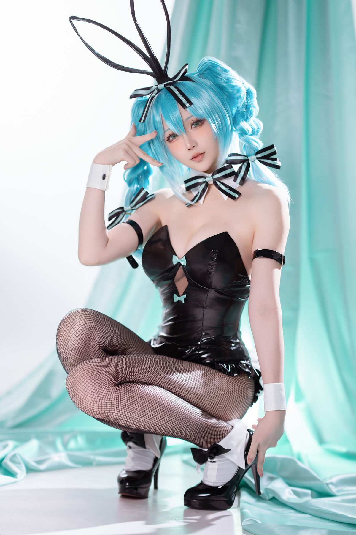 Coser@ Hoshilily - Hatsune Miku Bunny Girl (45P - 1V) Coser@ Hoshilily - Hatsune Miku Bunny Girl (45P - 1V)