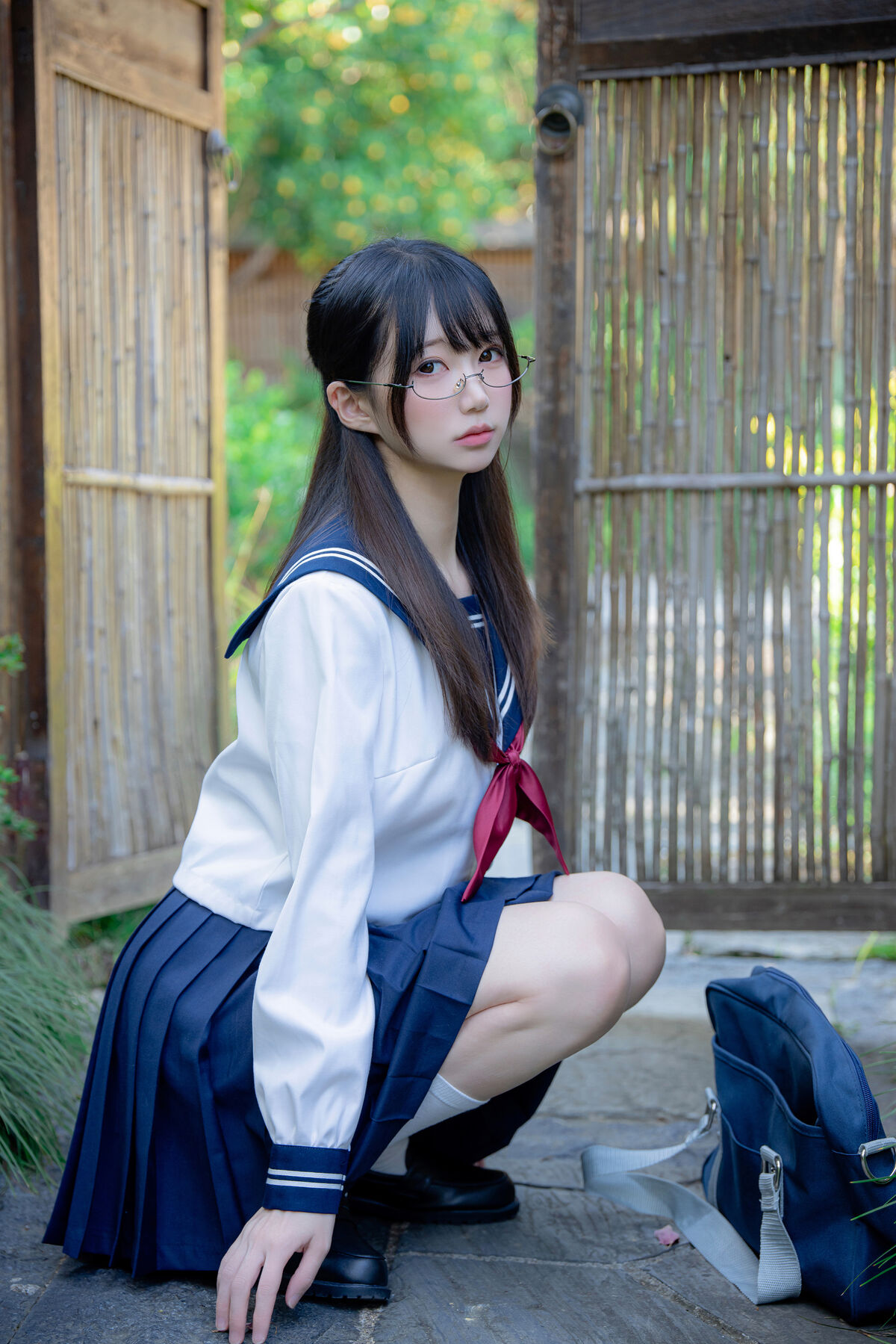 Coser@Nagisa Monster Meow - Serious Chairman (89P) Coser@Nagisa Monster Meow - Serious Chairman (89P)