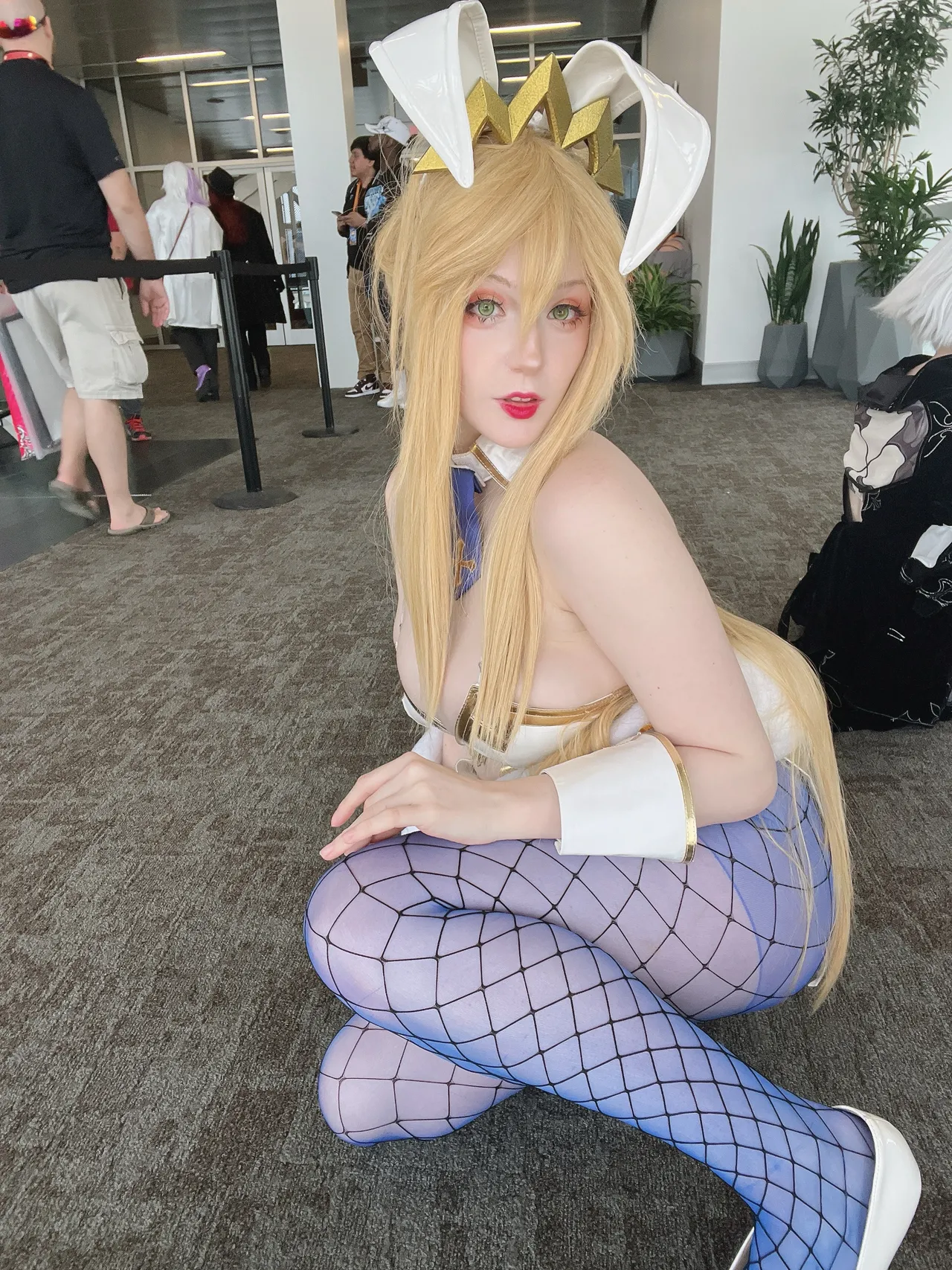 Satin Stars - Bunny Artoria Satin Stars - Bunny Artoria