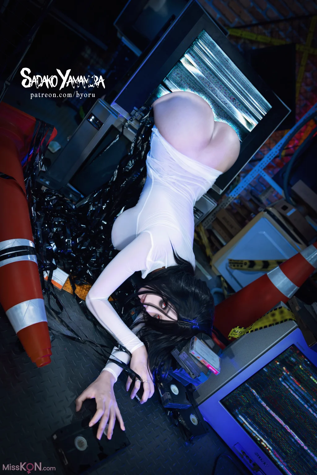 Coser@Byoru: Sadako (50 photos + 26 videos) Coser@Byoru: Sadako (50 photos + 26 videos)