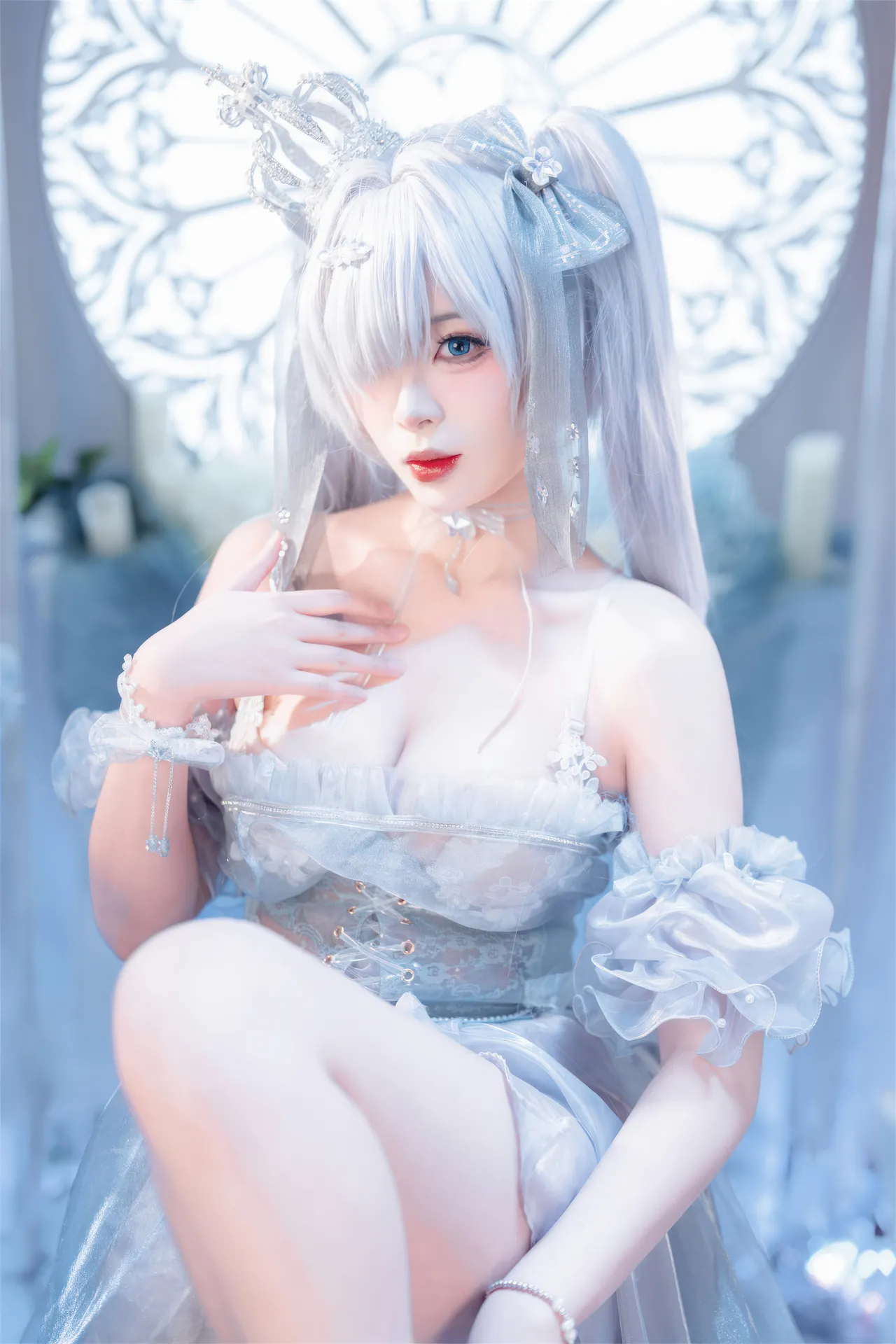 Senior Xuan Xiao (Hex Tech Cake) - Cinderella Crystal Princess (NIKKE) Senior Xuan Xiao (Hex Tech Cake) - Cinderella Crystal Princess (NIKKE)