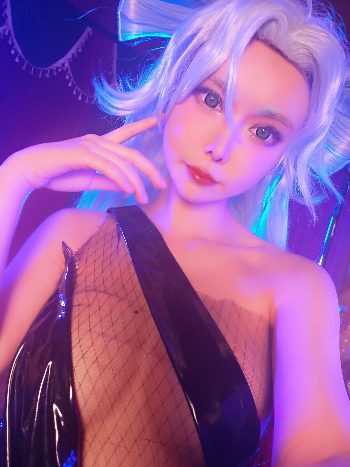 Coser@ Amazon Catfish - PA15 Champagne Phantom Thief (33P - 2V) Coser@ Amazon Catfish - PA15 Champagne Phantom Thief (33P - 2V)