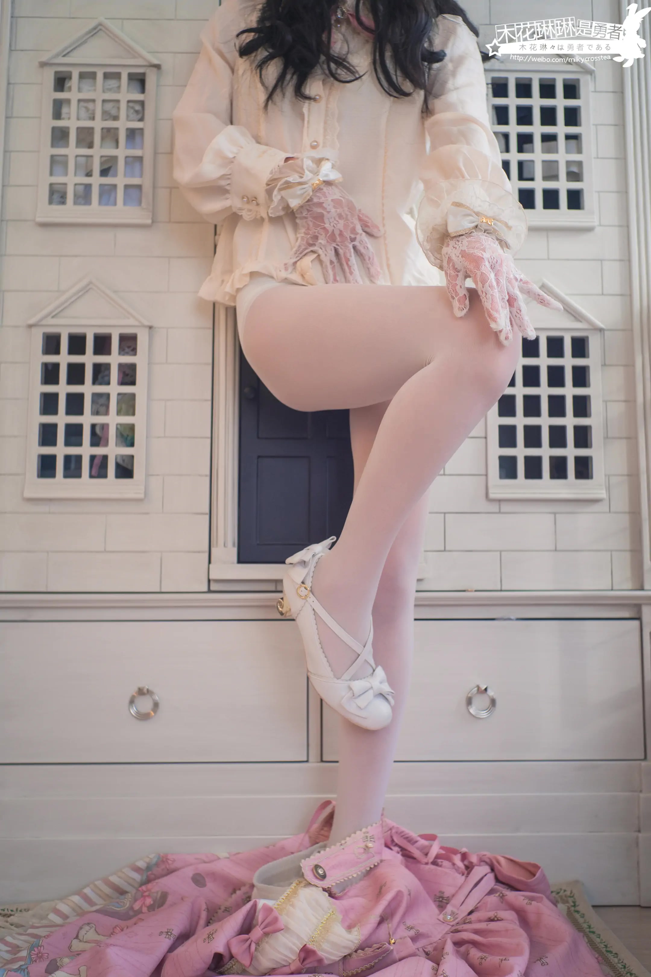 Kihana Rin Rin Ko Hero Lorikore! Lolibrary Vol.11(Bunny s Herbology) 1 Kihana Rin Rin Ko Hero Lorikore! Lolibrary Vol.11(Bunny s Herbology) 1