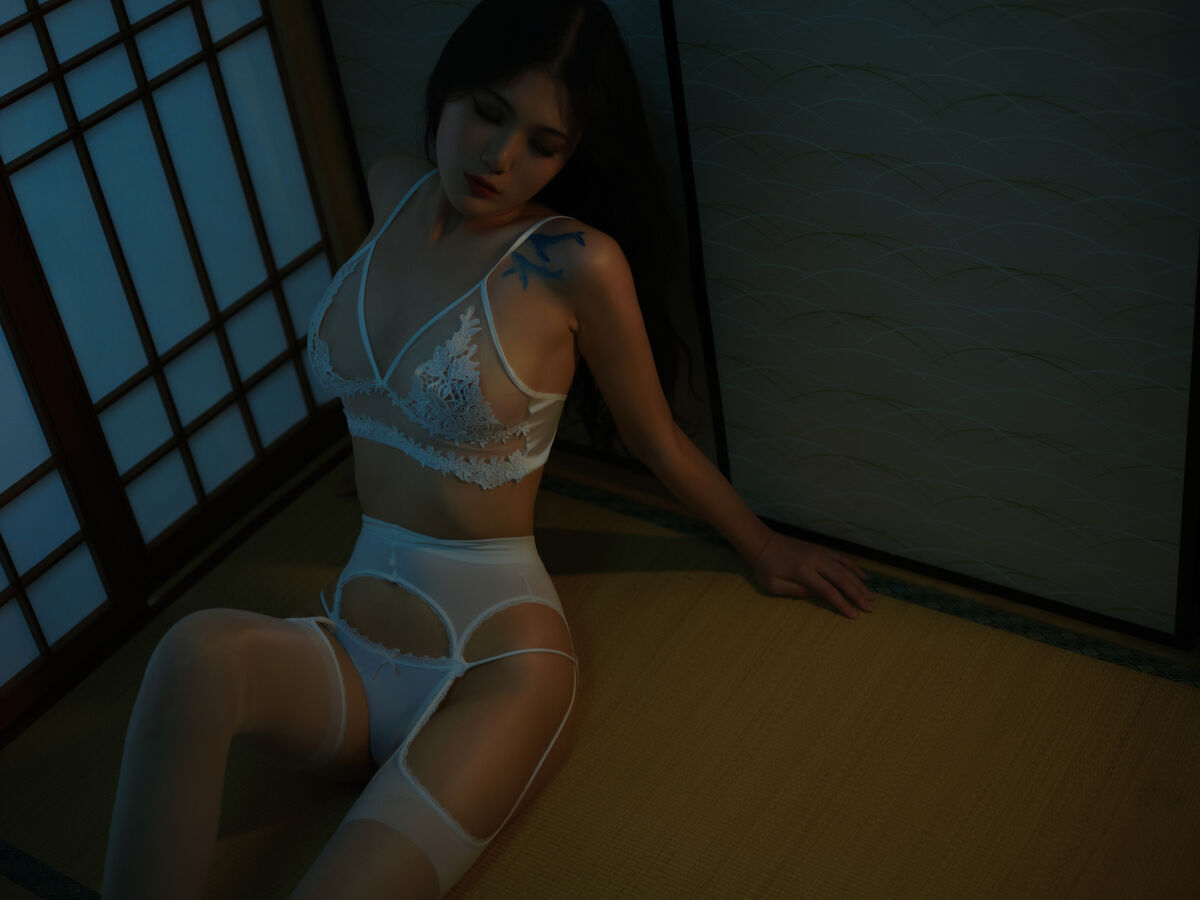 Coser@ 1.8 Meter Big Pear - Resurrection White (24P) Coser@ 1.8 Meter Big Pear - Resurrection White (24P)