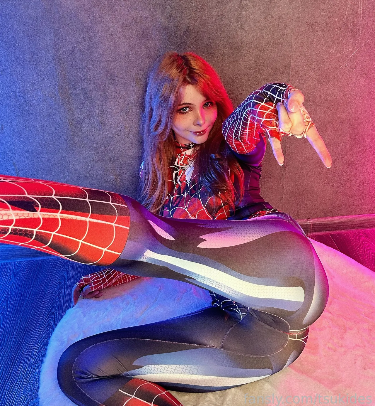 Tsuki Desu - MJ Tsuki Desu - MJ