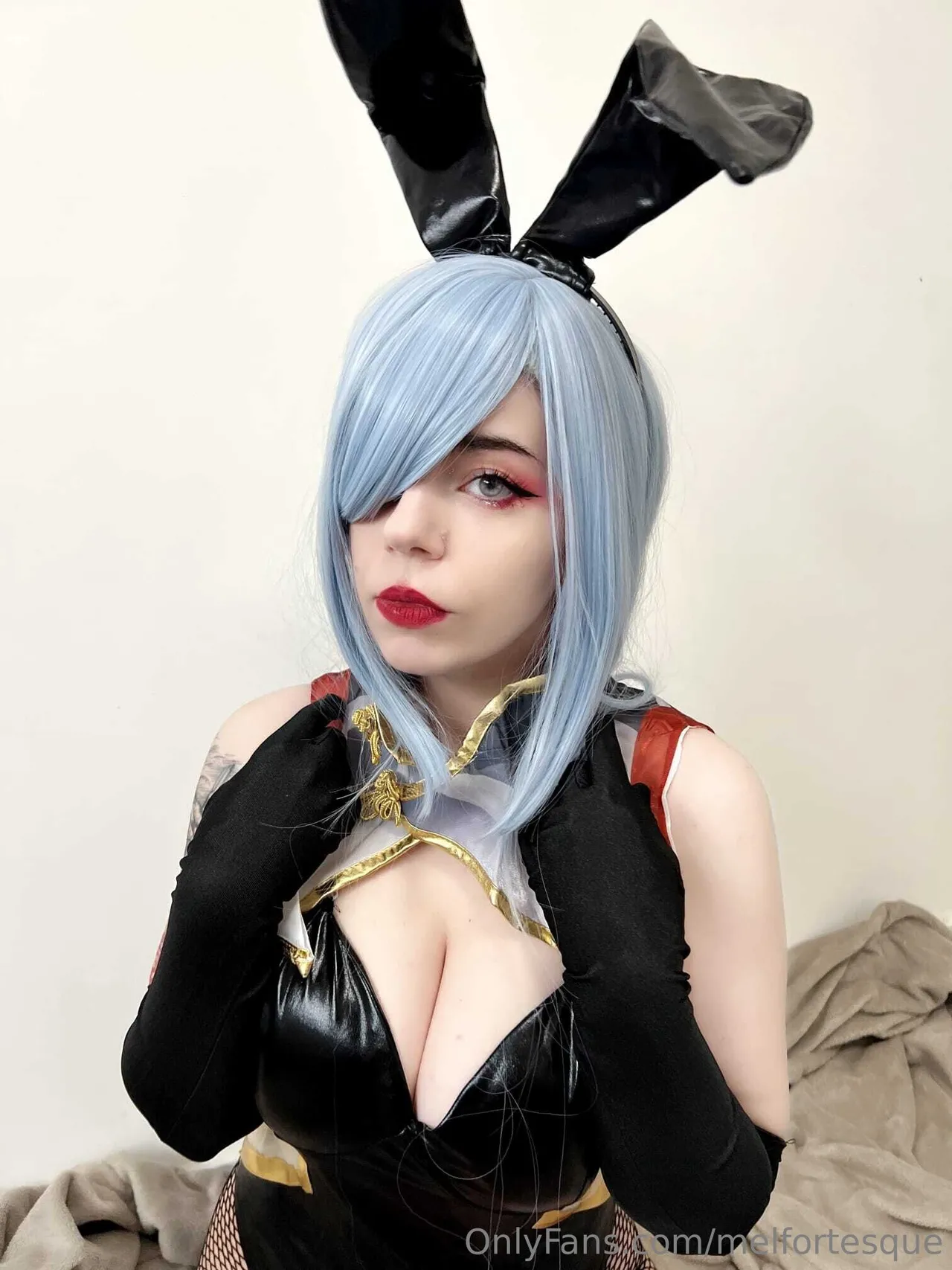 Mel Fortesque - Bunny Shenhe Mel Fortesque - Bunny Shenhe