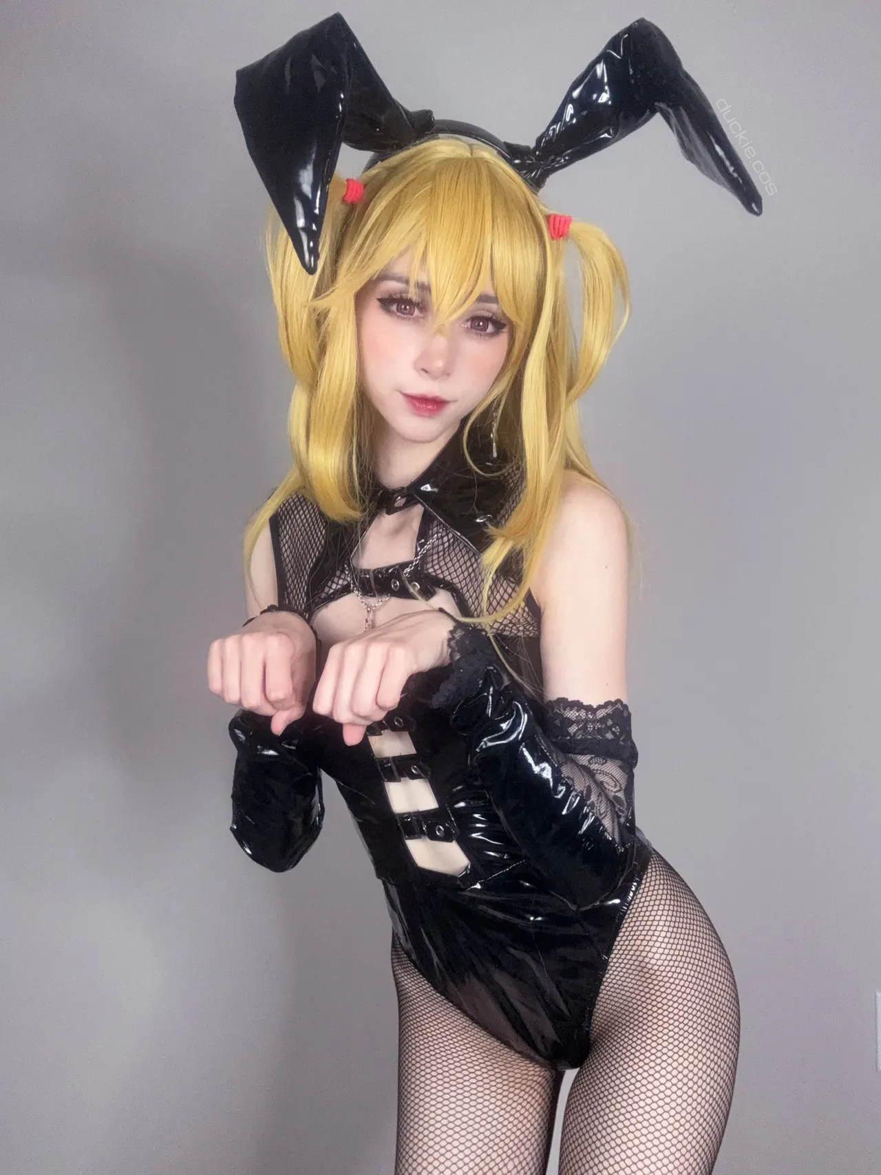 Duckie - Bunny Misa 1 Duckie - Bunny Misa 1