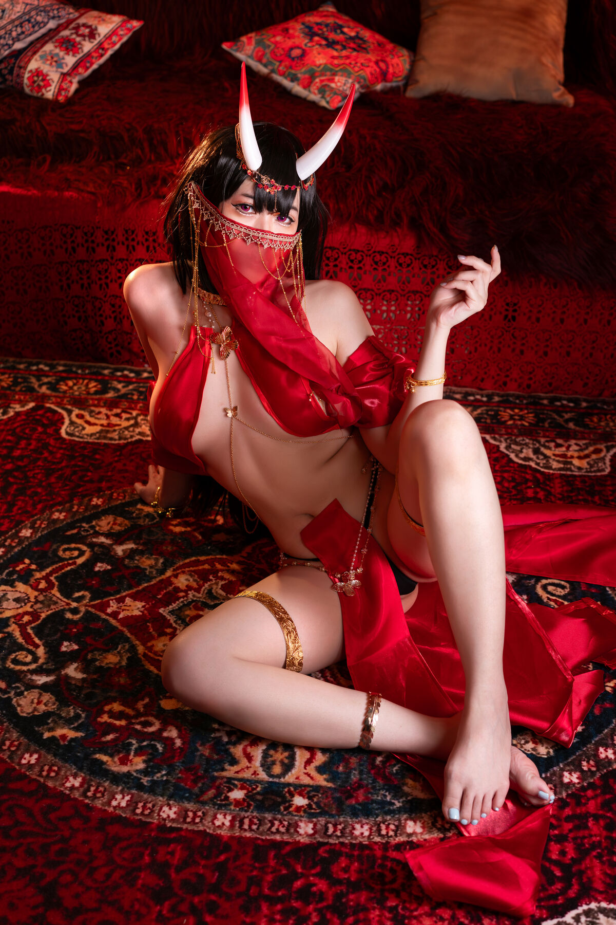 Coser@Hatori Sama - NOshiro Dancer (68P - 1V) Coser@Hatori Sama - NOshiro Dancer (68P - 1V)