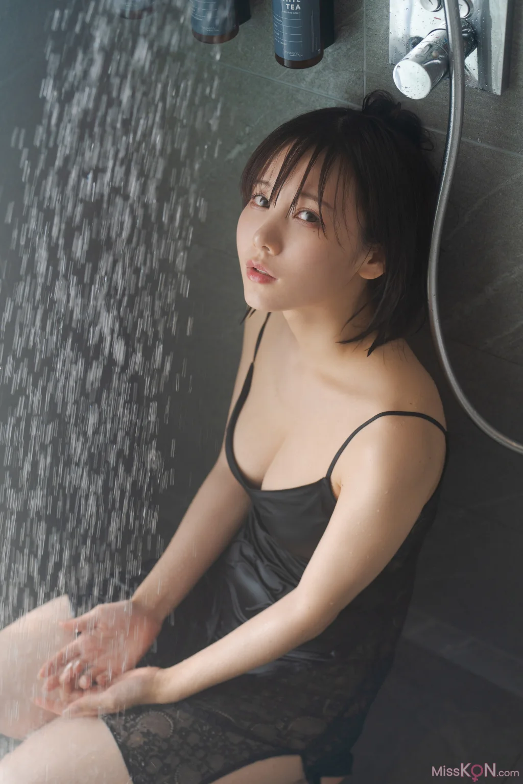 Coser@けん研 (けんけん): In Secret (180 photos) Coser@けん研 (けんけん): In Secret (180 photos)