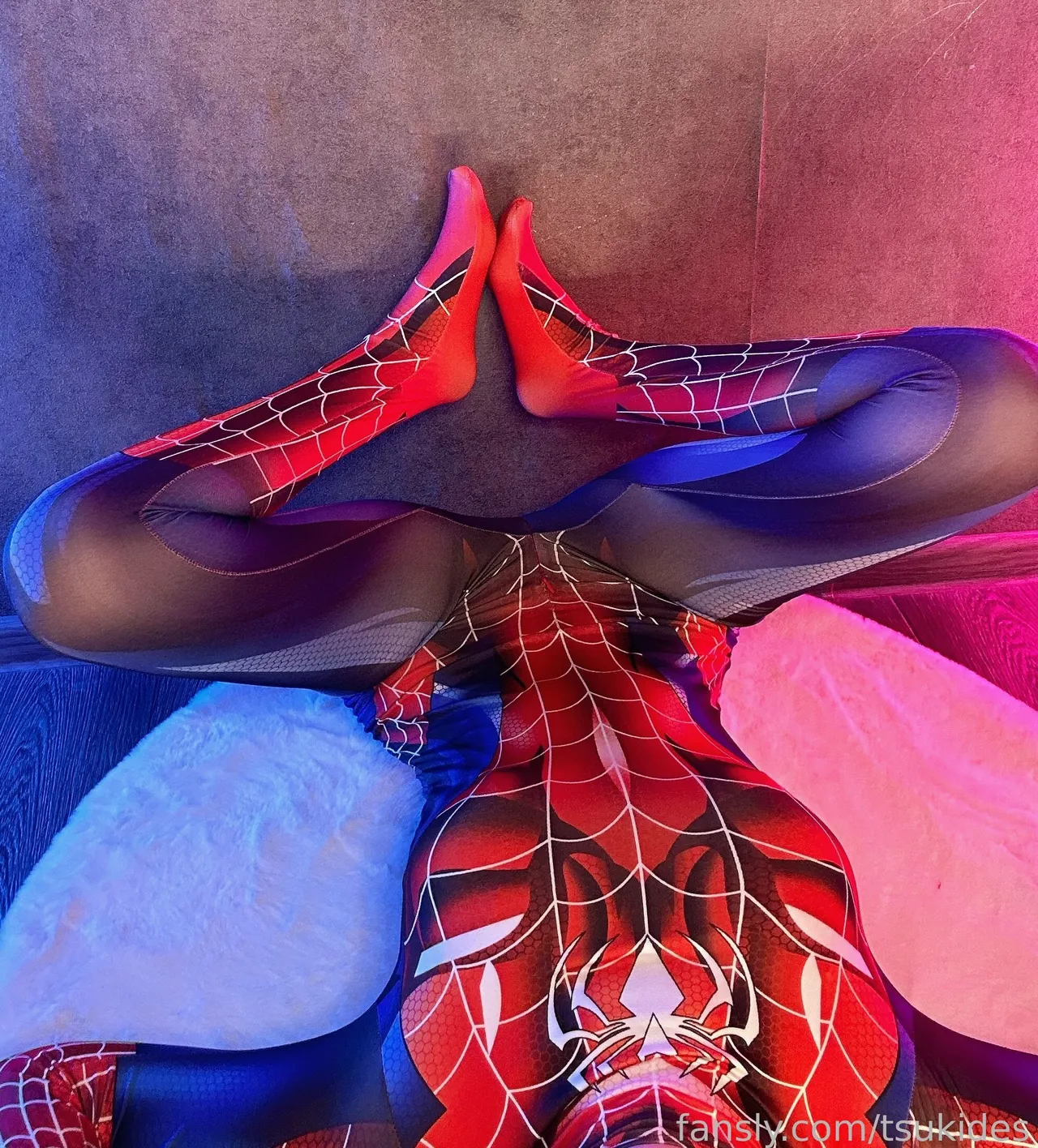 Tsuki Desu - MJ Tsuki Desu - MJ