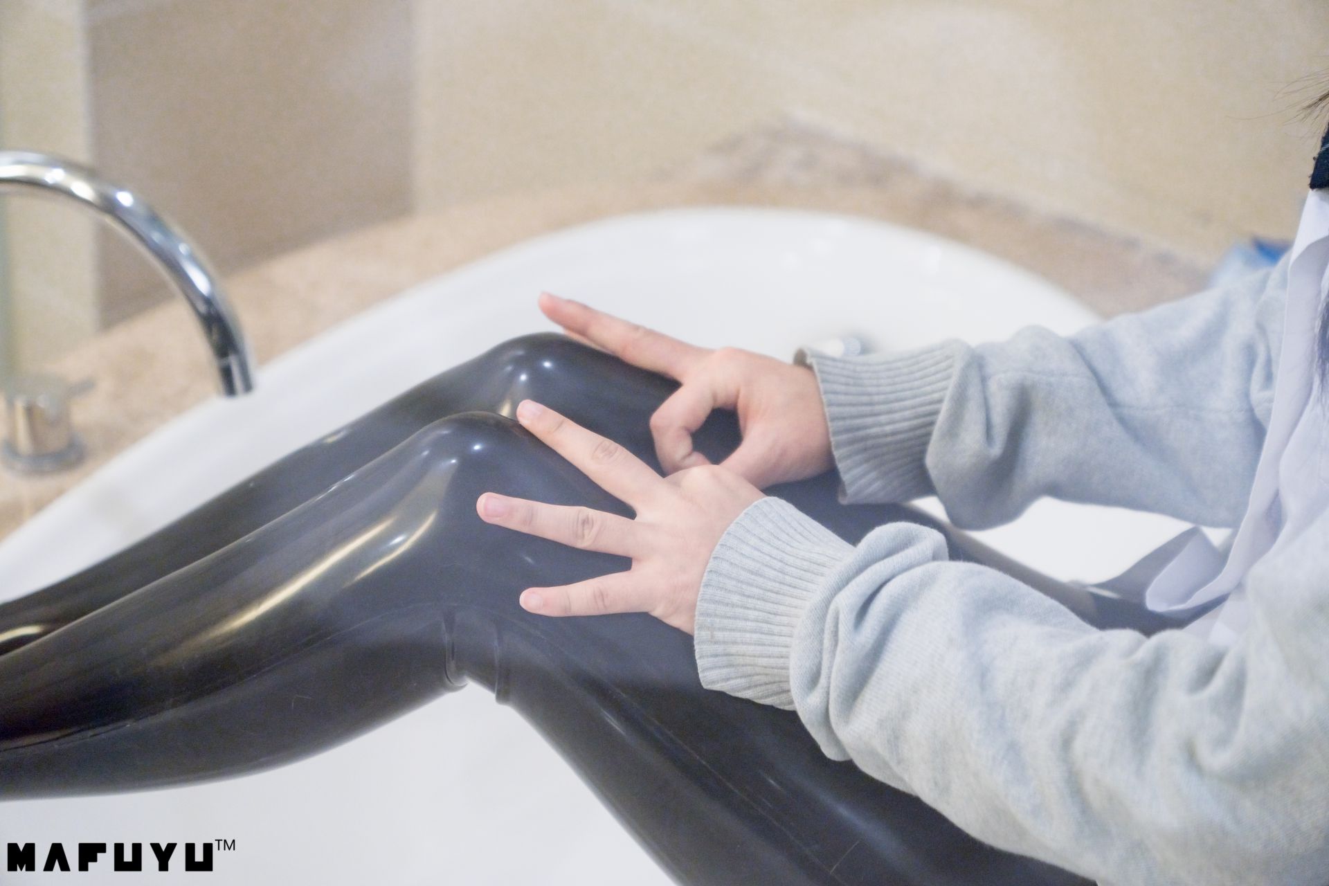 网红Coser@ Kagurazaka Midwinter Manatsu - 胶袜 series 网红Coser@ Kagurazaka Midwinter Manatsu - 胶袜 series