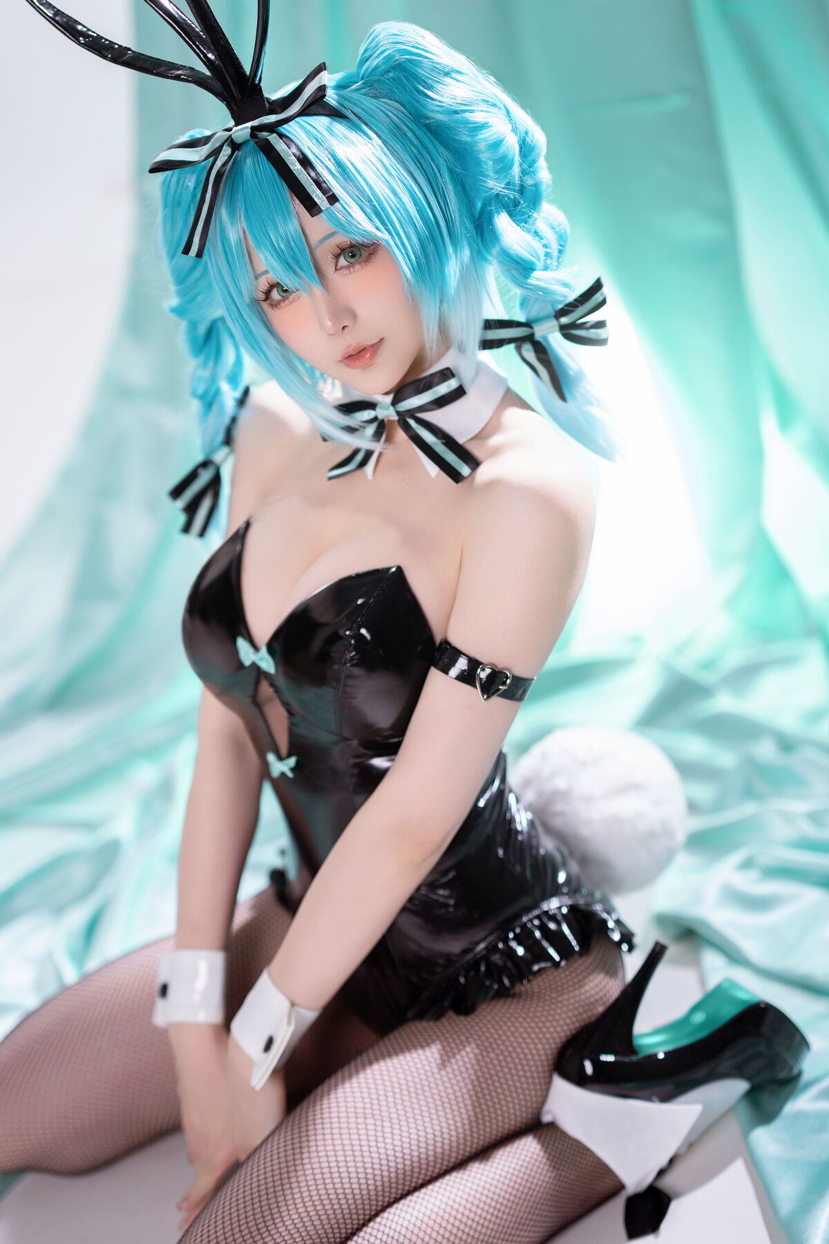 Coser@ Hoshilily - Hatsune Miku Bunny Girl (45P - 1V) Coser@ Hoshilily - Hatsune Miku Bunny Girl (45P - 1V)