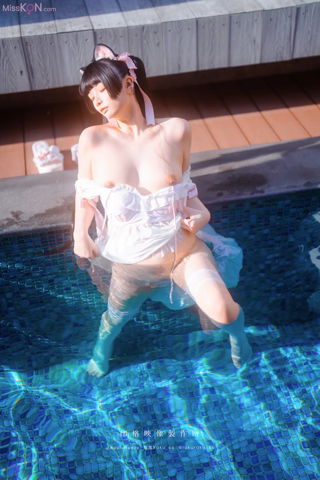 Coser@落落Raku: Daydream Core (51 photos) Coser@落落Raku: Daydream Core (51 photos)