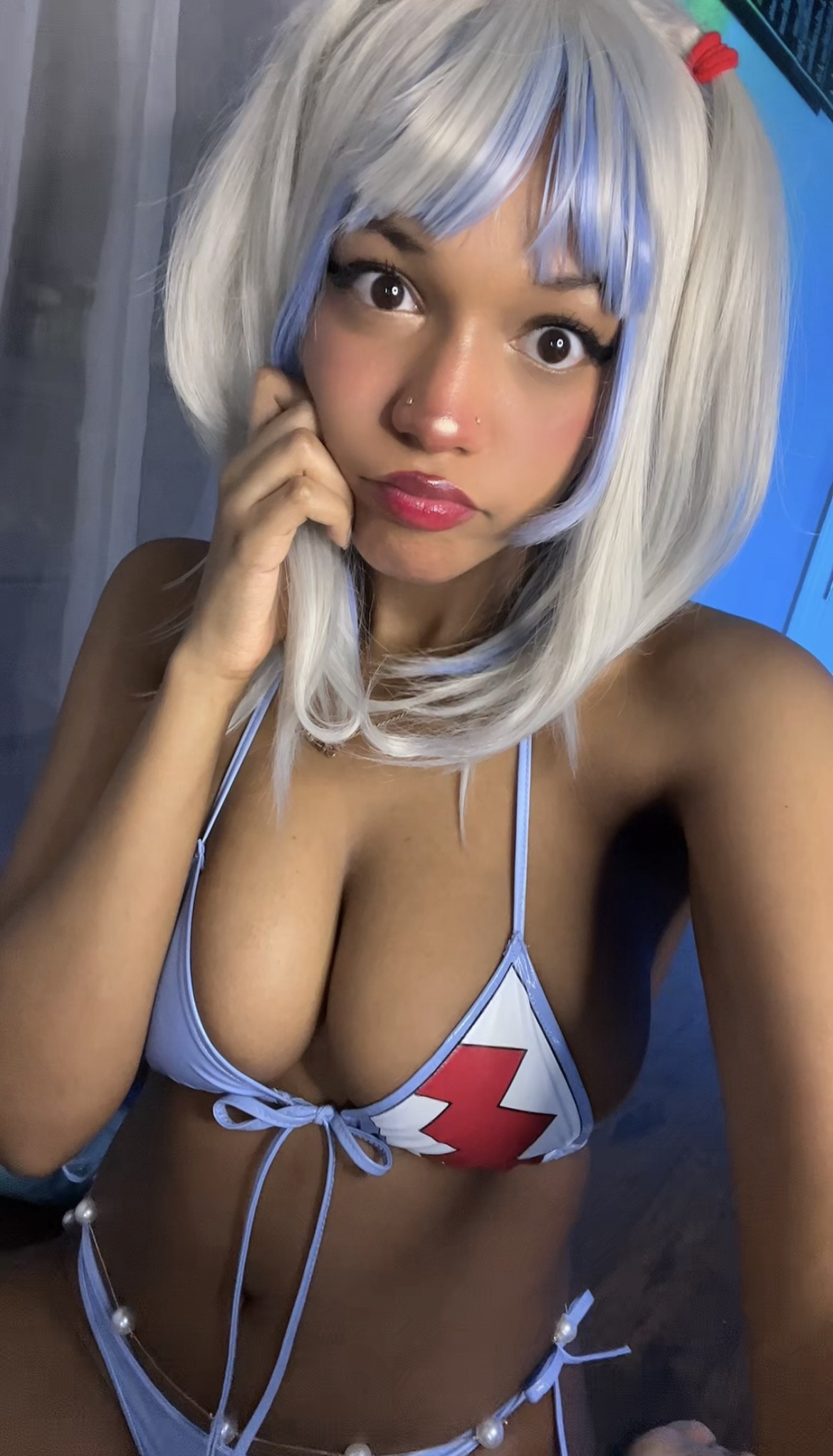 Hehe Katt - Gura Hehe Katt - Gura