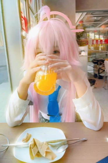 [Twitter] 眠眠neko (@MiYaaa0721)