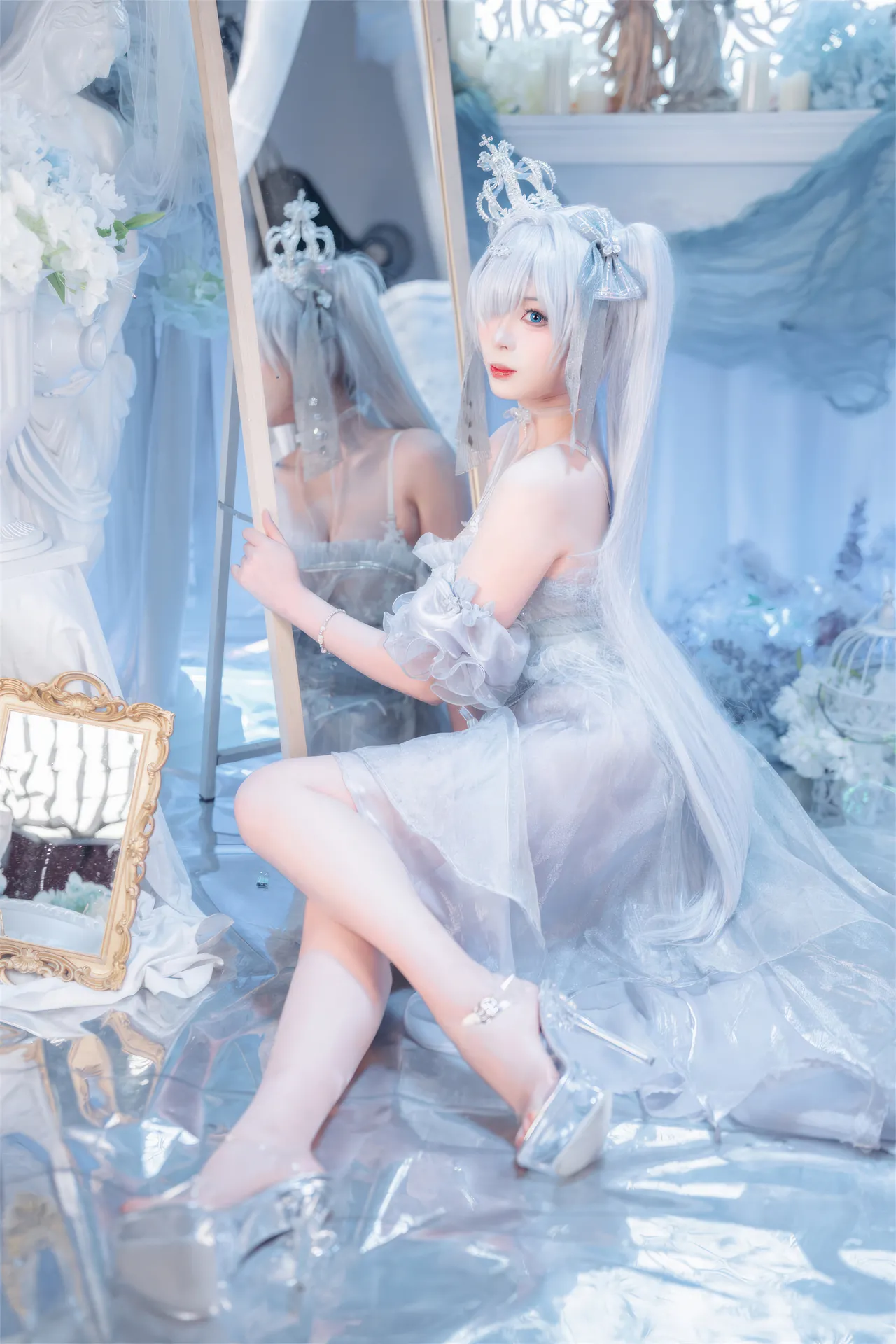 Senior Xuan Xiao (Hex Tech Cake) - Cinderella Crystal Princess (NIKKE) Senior Xuan Xiao (Hex Tech Cake) - Cinderella Crystal Princess (NIKKE)