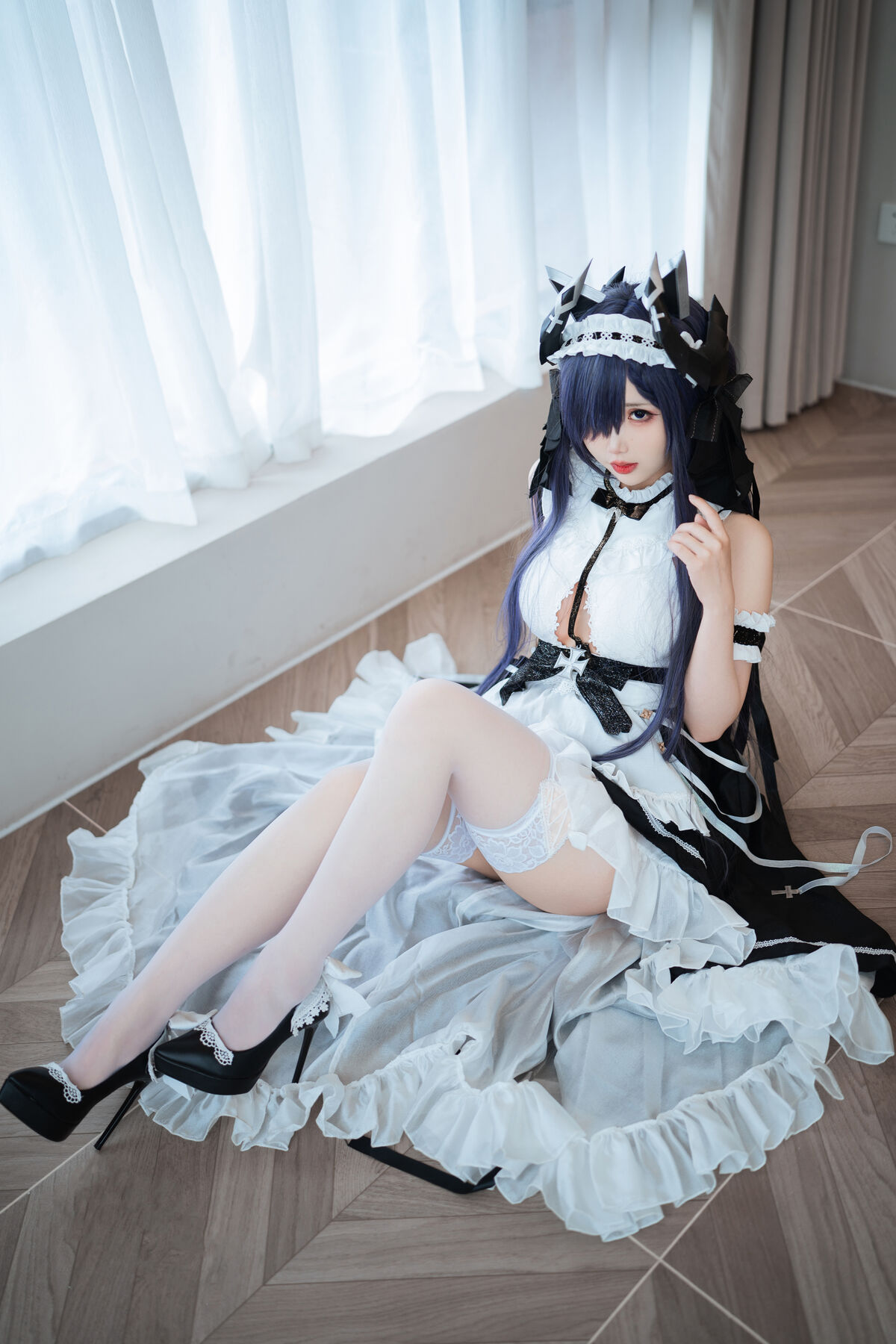 Coser@ Bread Fairy - Azur Route August Maid (43P) Coser@ Bread Fairy - Azur Route August Maid (43P)
