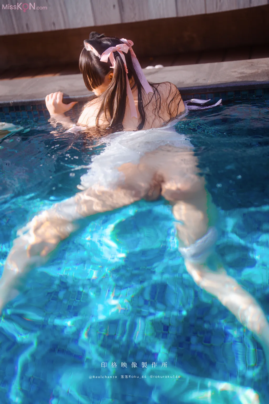 Coser@落落Raku: Daydream Core (51 photos) Coser@落落Raku: Daydream Core (51 photos)