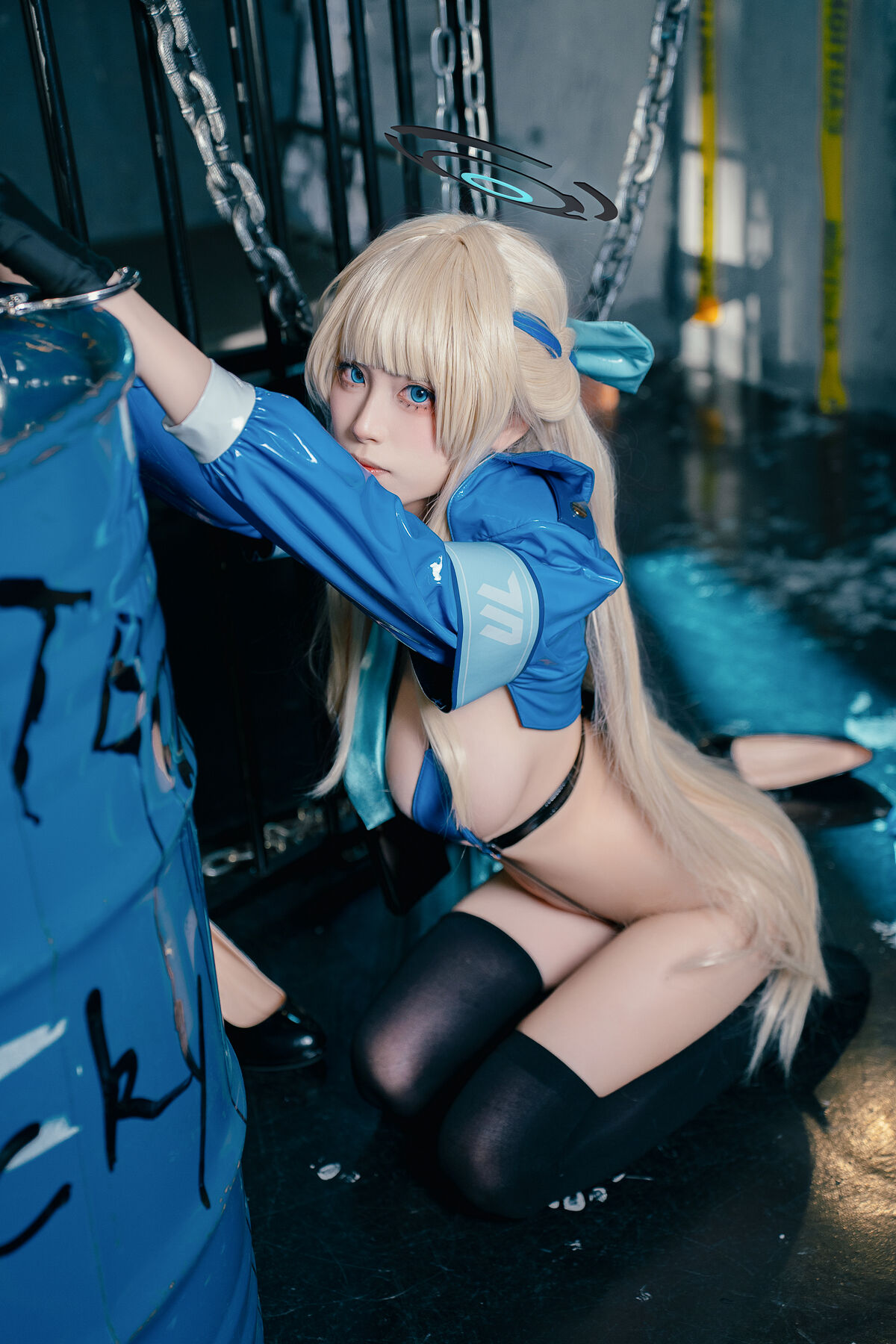 Coser@ Three Unmanned Figures - Azure Archive Policewoman (41P) Coser@ Three Unmanned Figures - Azure Archive Policewoman (41P)