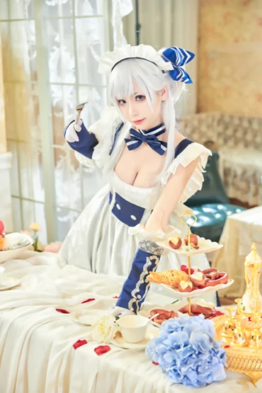 Minamoto Saki & Judah Yuta - Big and Small Pair Belfast (Azur Route)