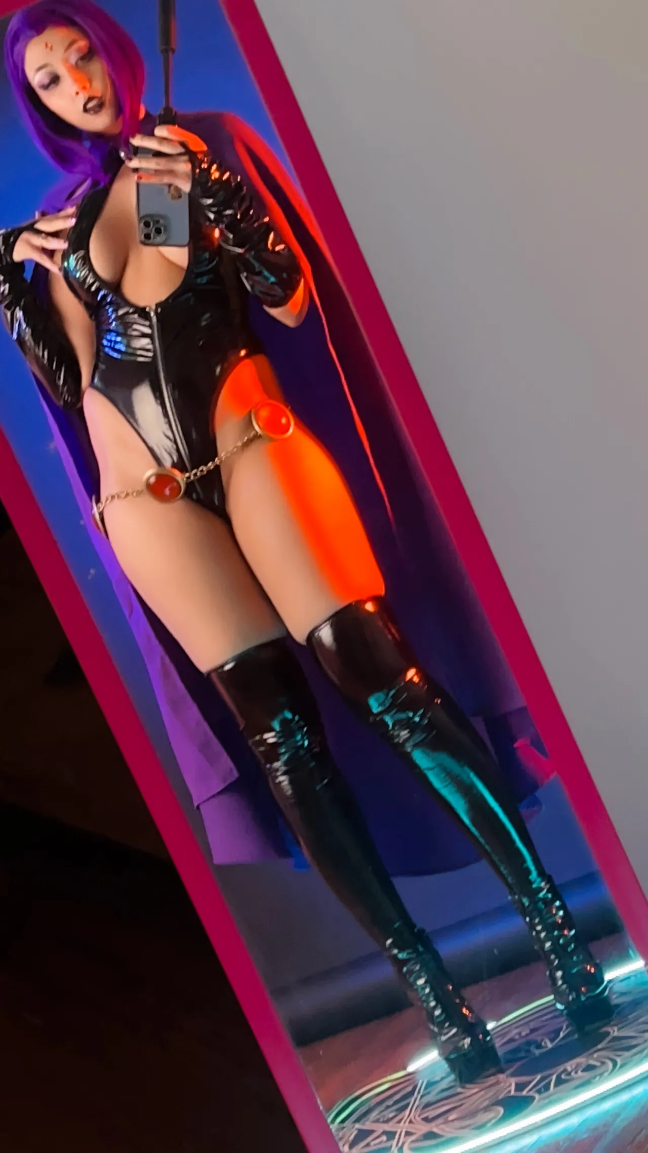 Dira Cosplay - Raven Dira Cosplay - Raven