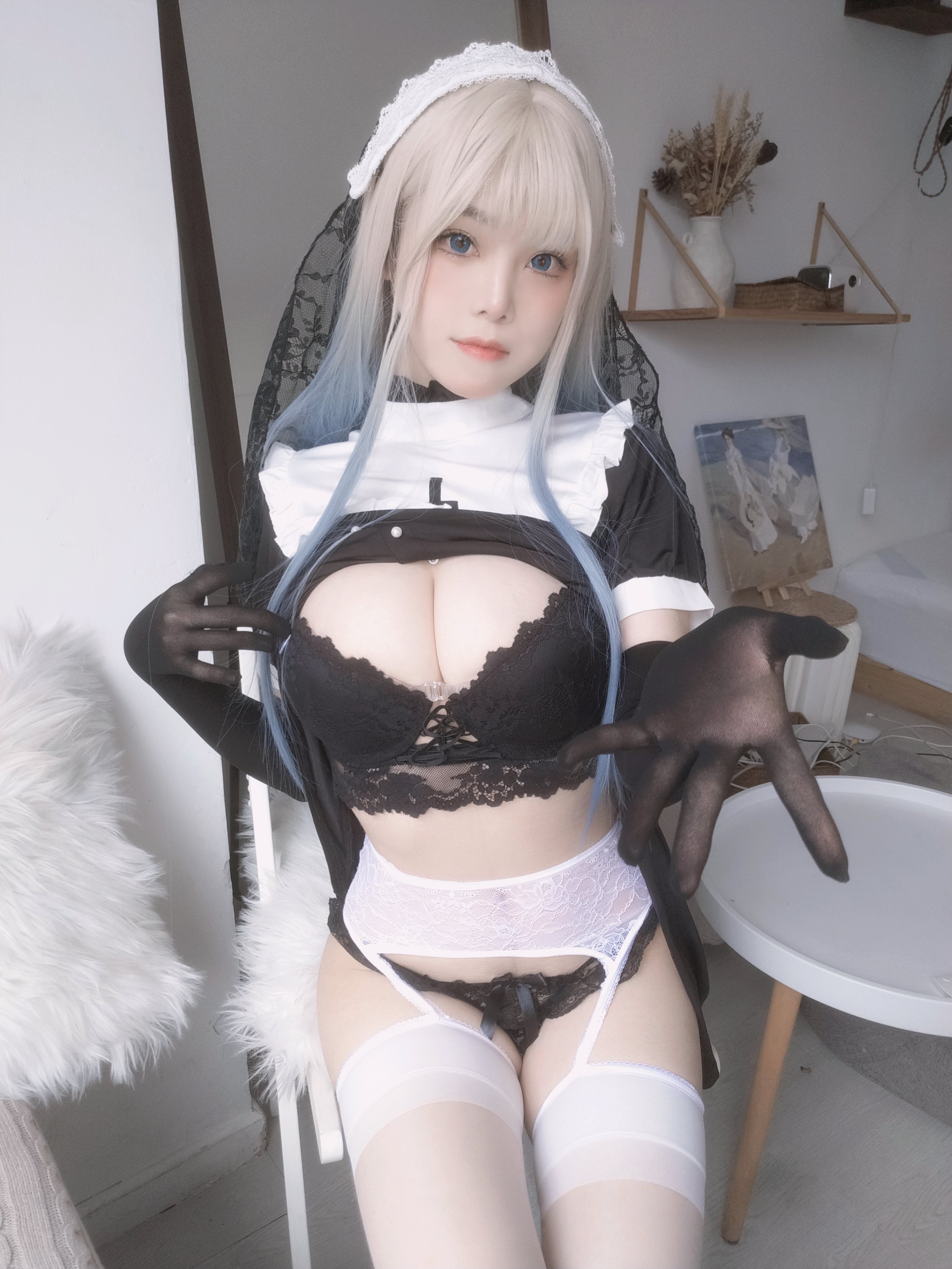 Honey Soup Cat Spine - Nun Self-Beat Honey Soup Cat Spine - Nun Self-Beat