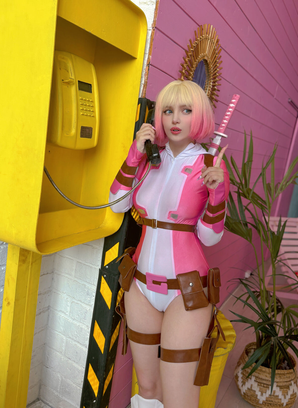 Coser@Ulichan - Gwenpool (63P) Coser@Ulichan - Gwenpool (63P)
