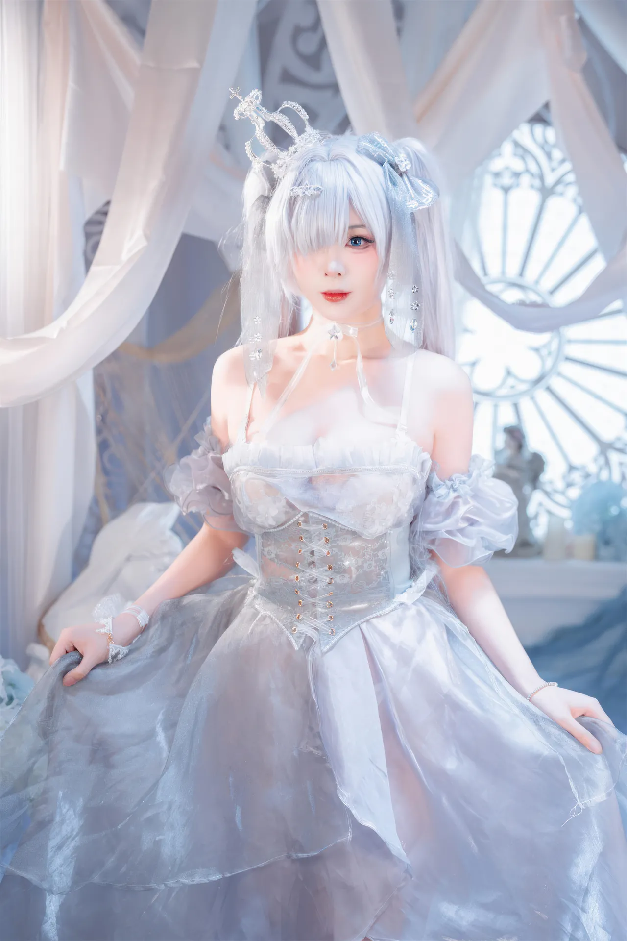 Senior Xuan Xiao (Hex Tech Cake) - Cinderella Crystal Princess (NIKKE) Senior Xuan Xiao (Hex Tech Cake) - Cinderella Crystal Princess (NIKKE)