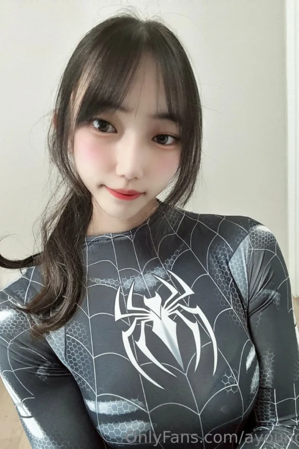 Ayoung - Venom 2 Ayoung - Venom