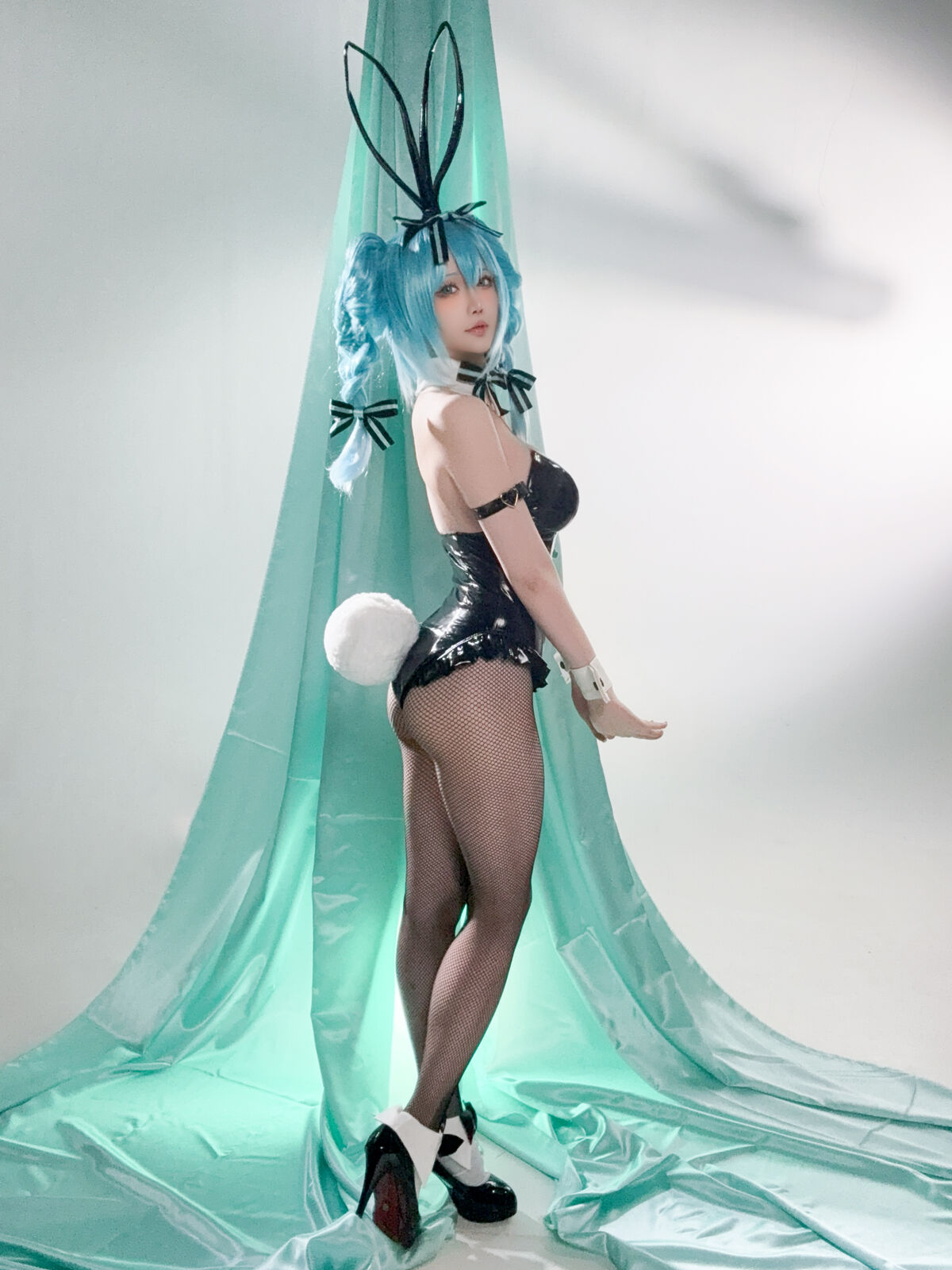 Coser@ Hoshilily - Hatsune Miku Bunny Girl (45P - 1V) Coser@ Hoshilily - Hatsune Miku Bunny Girl (45P - 1V)