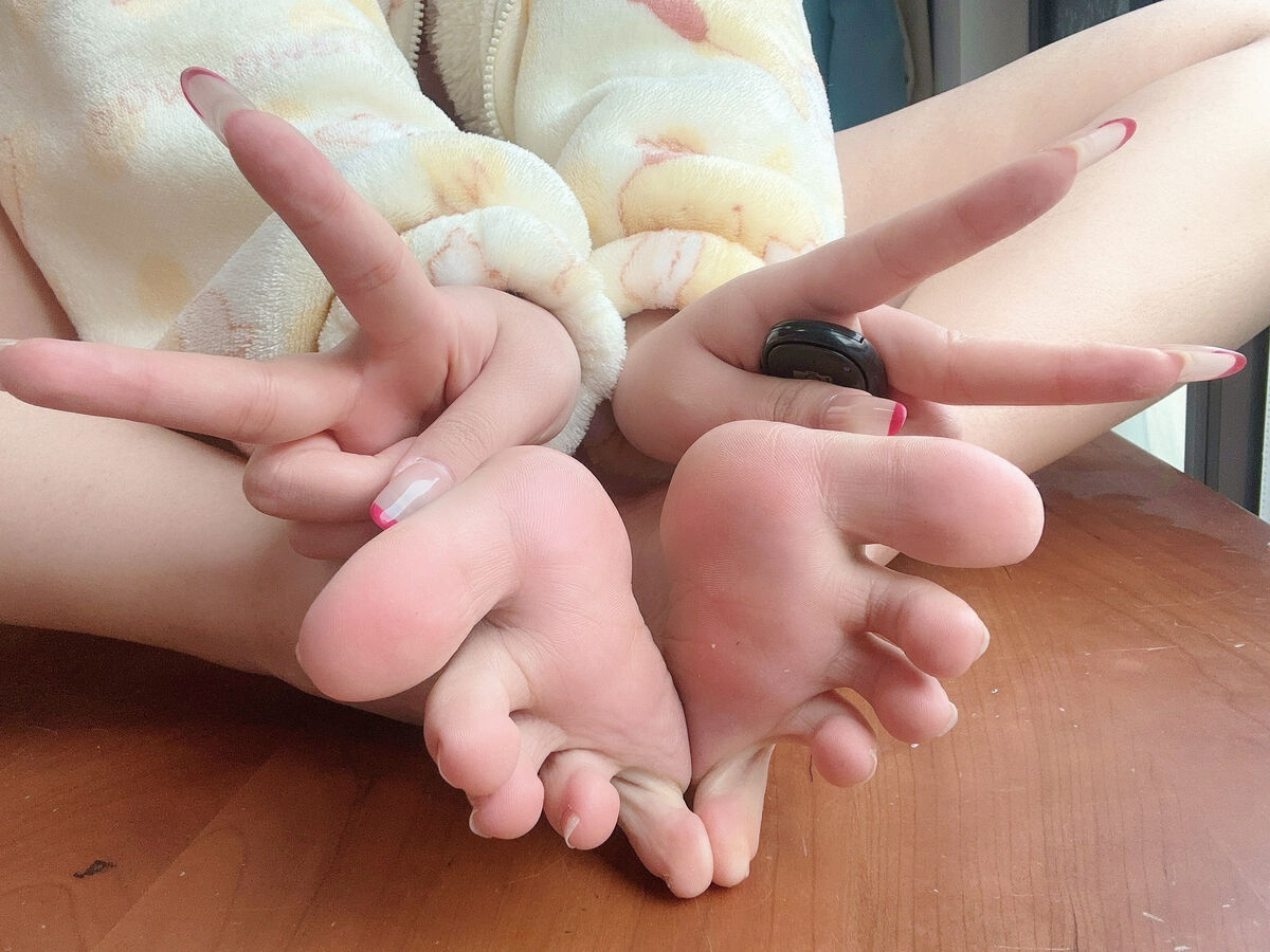 Coser@yuuhui Yuhui - Pudding Dog (44P - 1V) Coser@yuuhui Yuhui - Pudding Dog (44P - 1V)