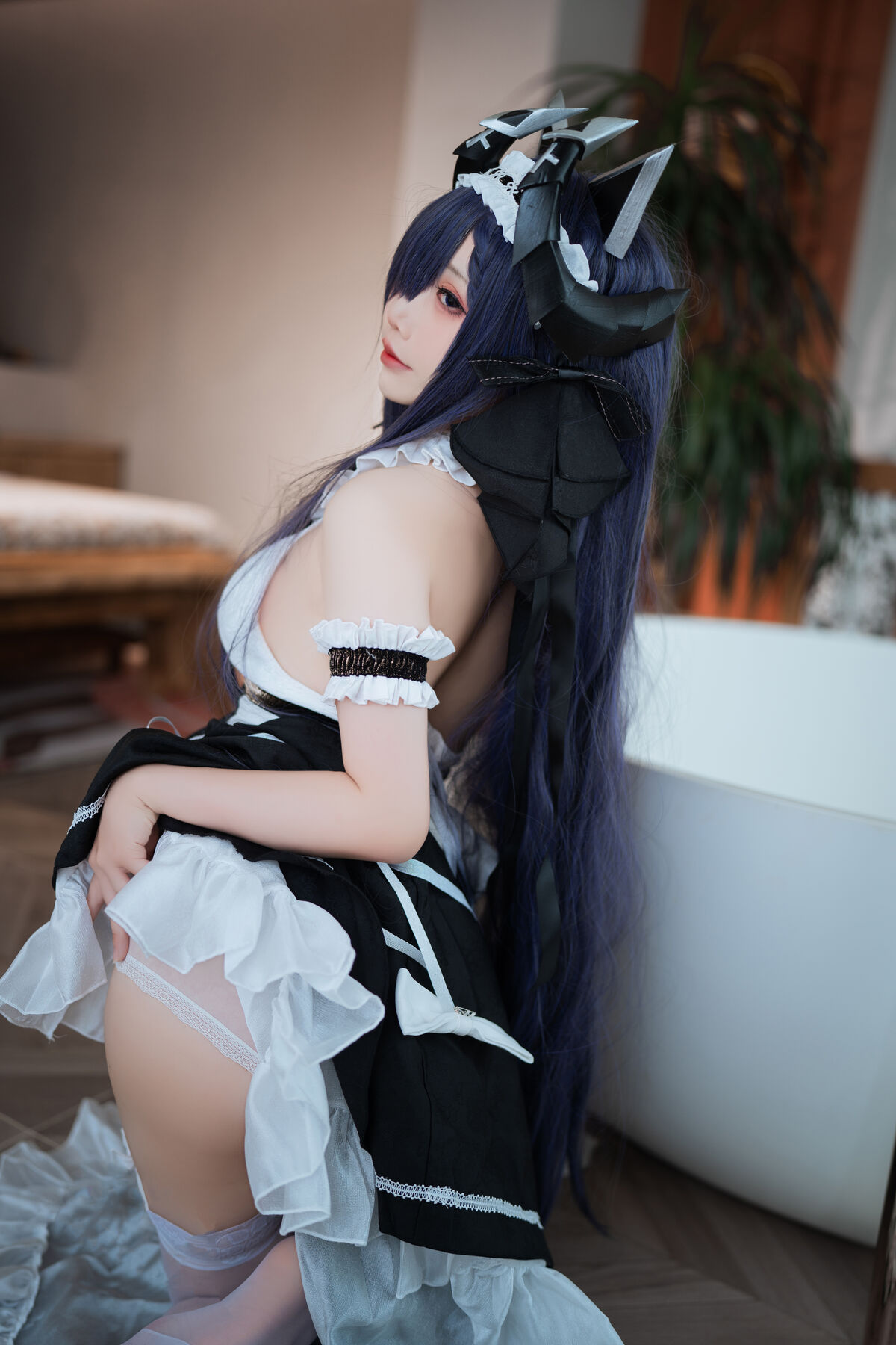 Coser@ Bread Fairy - Azur Route August Maid (43P) Coser@ Bread Fairy - Azur Route August Maid (43P)