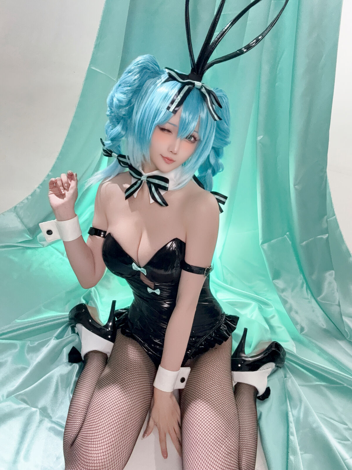 Coser@ Hoshilily - Hatsune Miku Bunny Girl (45P - 1V) Coser@ Hoshilily - Hatsune Miku Bunny Girl (45P - 1V)