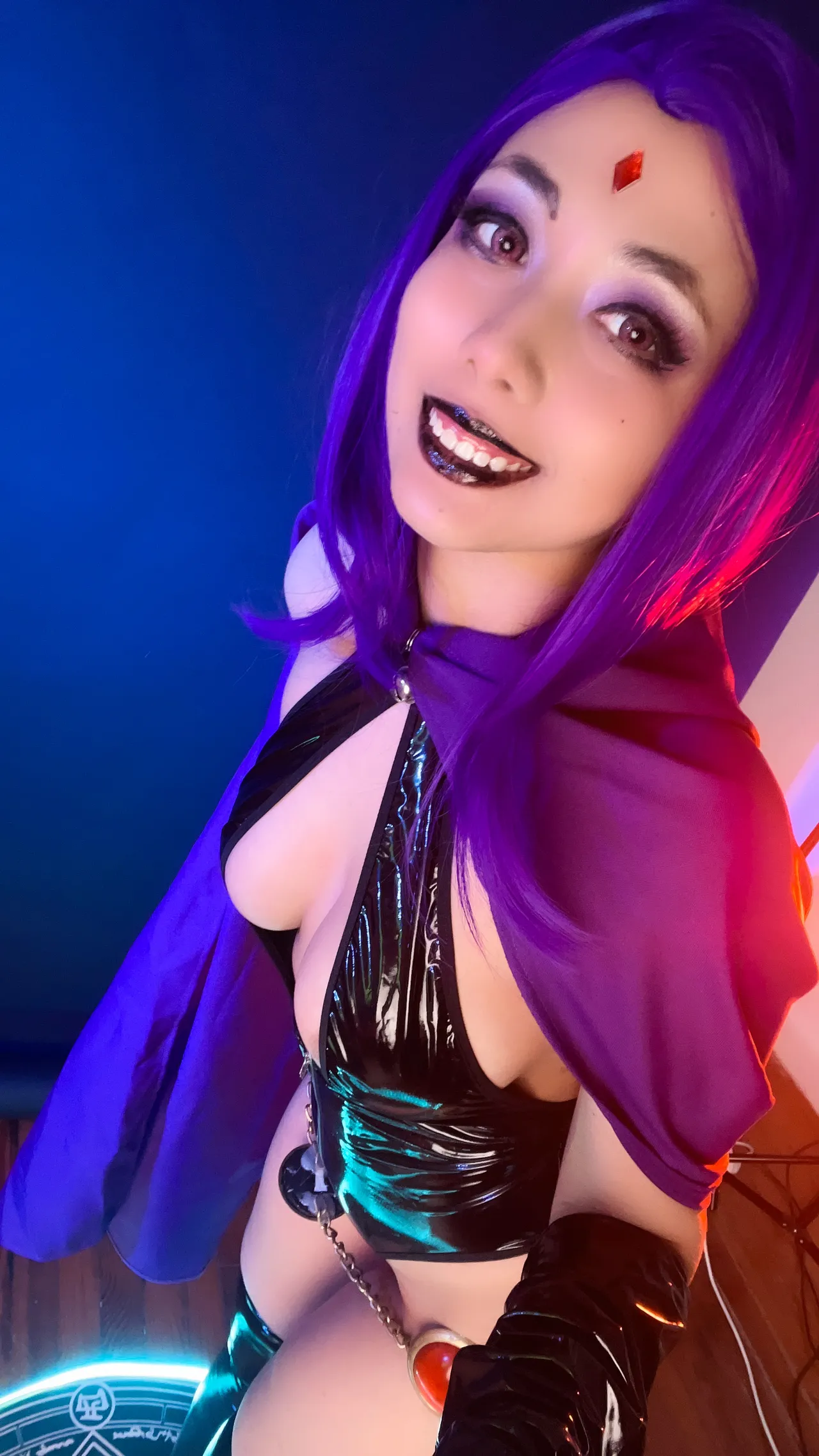 Dira Cosplay - Raven Dira Cosplay - Raven