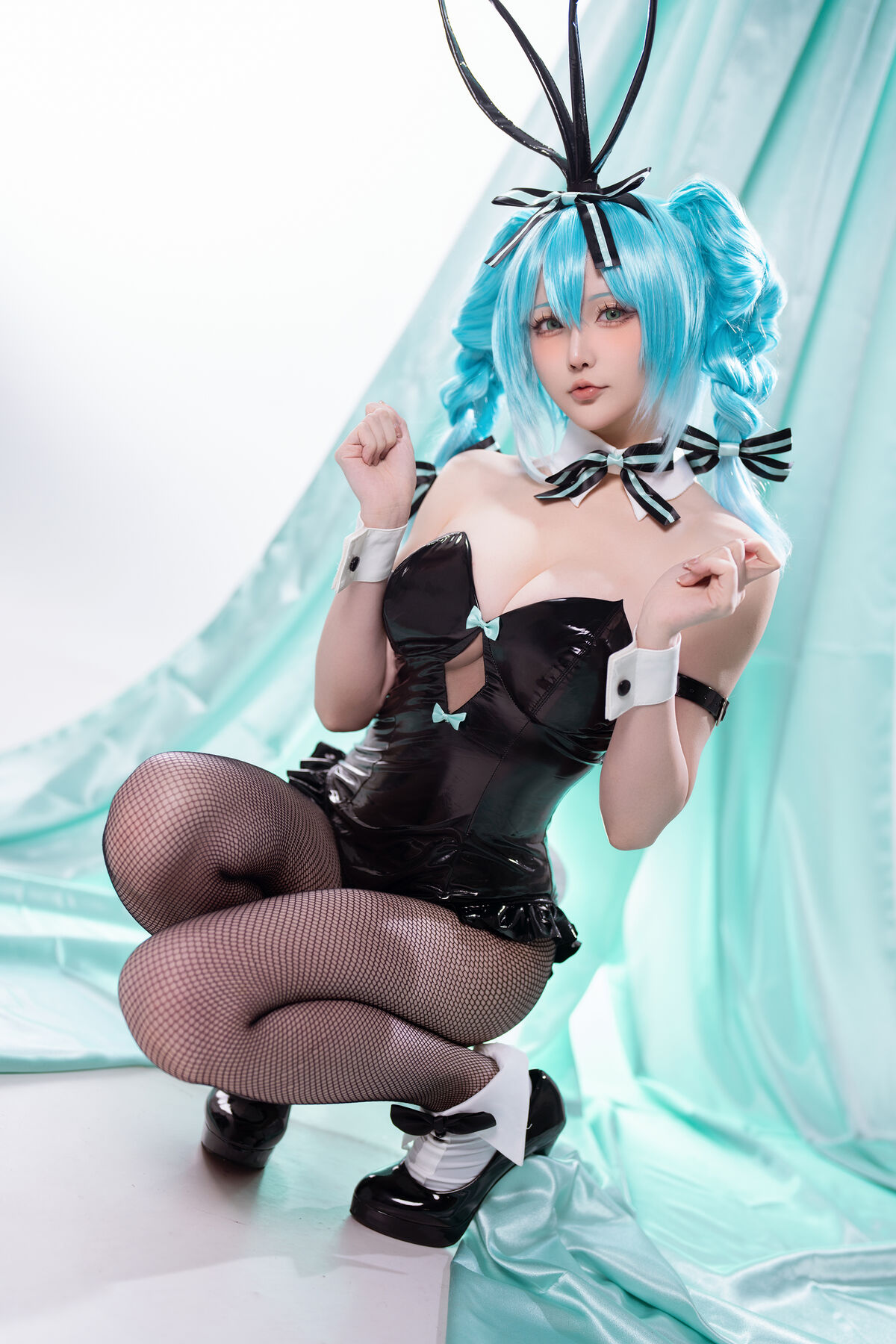 Coser@ Hoshilily - Hatsune Miku Bunny Girl (45P - 1V) Coser@ Hoshilily - Hatsune Miku Bunny Girl (45P - 1V)