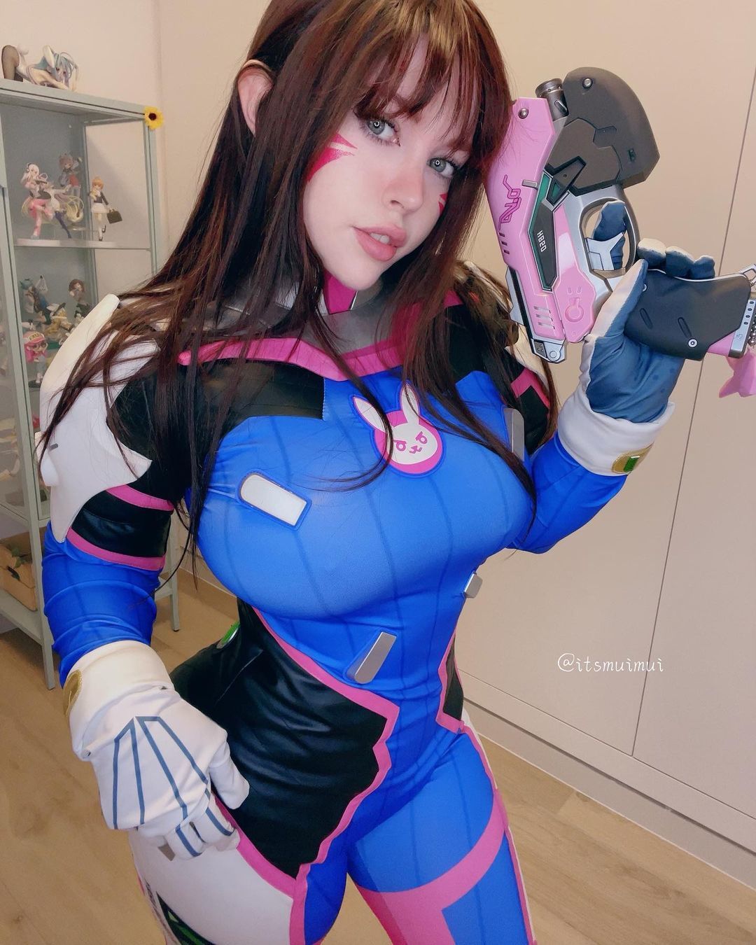D.Va (By itsmuimui) D.Va (By itsmuimui)