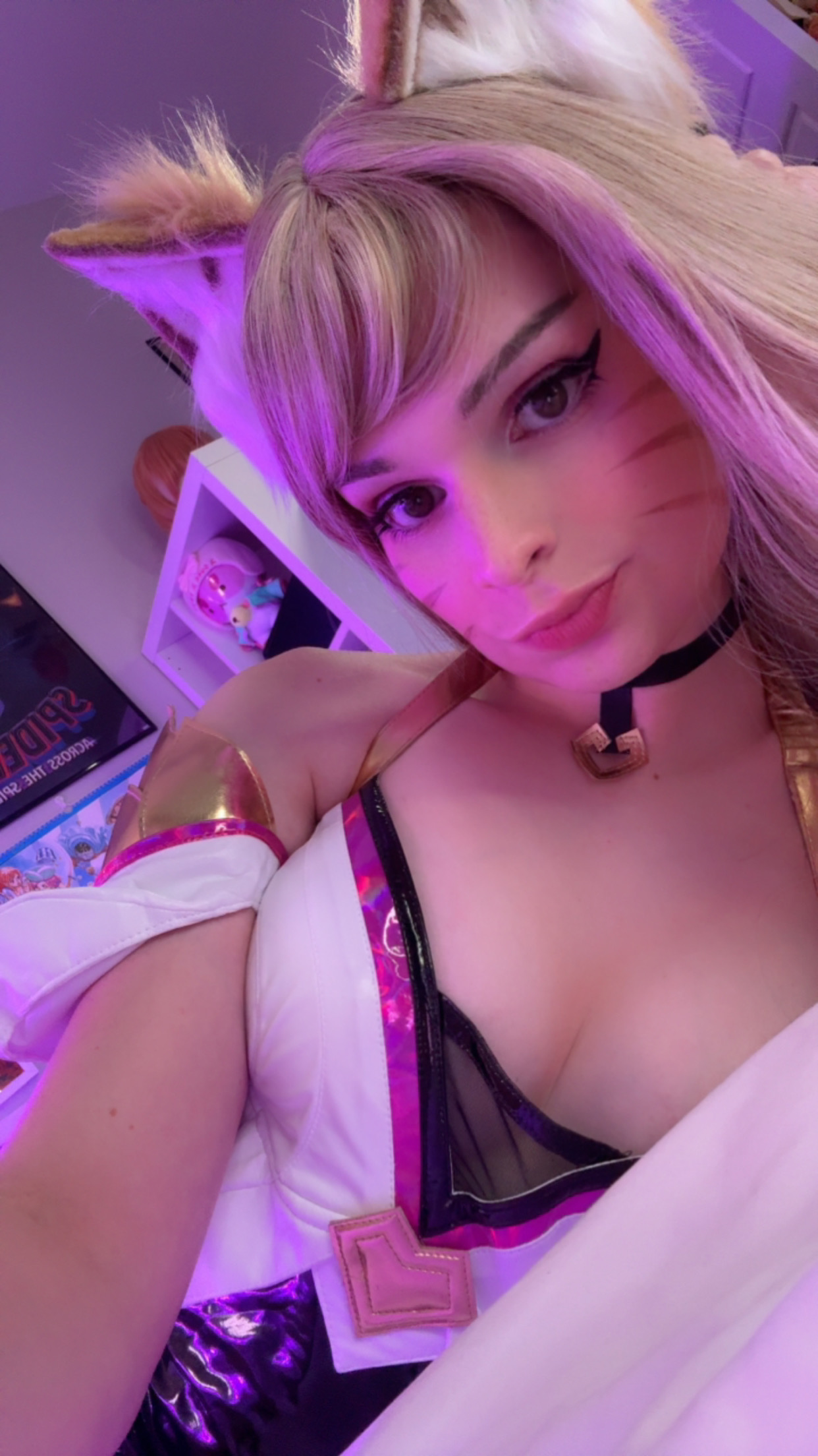 Peachybunnn - Ahri Peachybunnn - Ahri