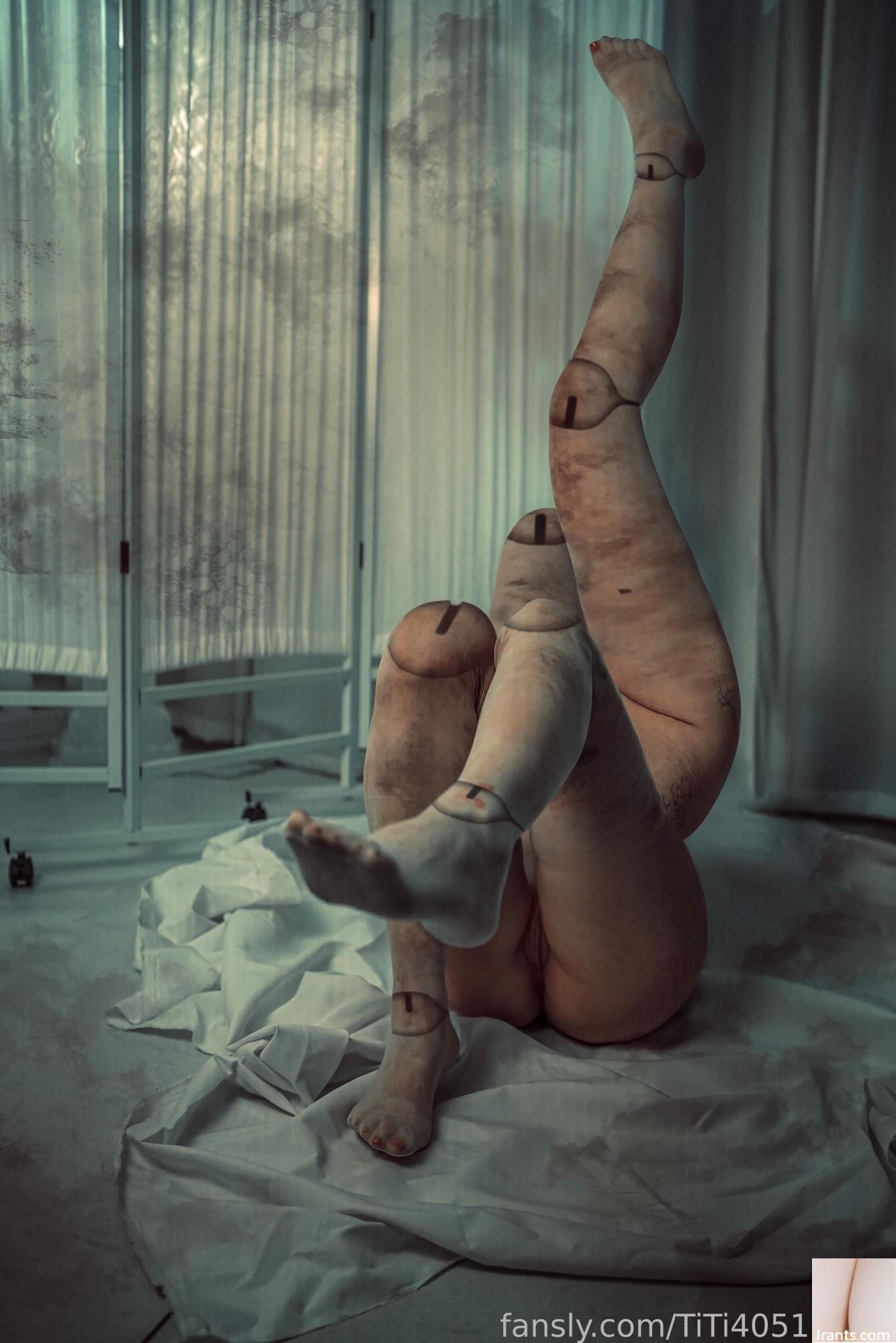 Coser@鈦合金TiTi – 寂靜嶺 (78P) Coser@鈦合金TiTi – 寂靜嶺 (78P)