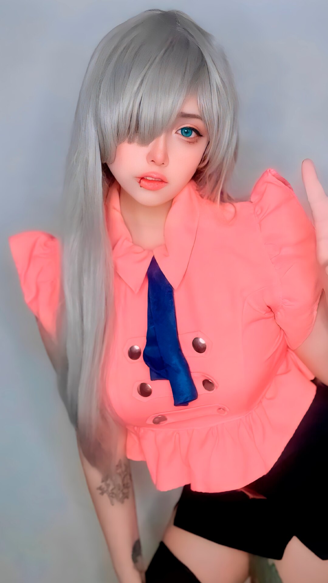 Arelly Trujillo - Elizabeth Liones Arelly Trujillo - Elizabeth Liones